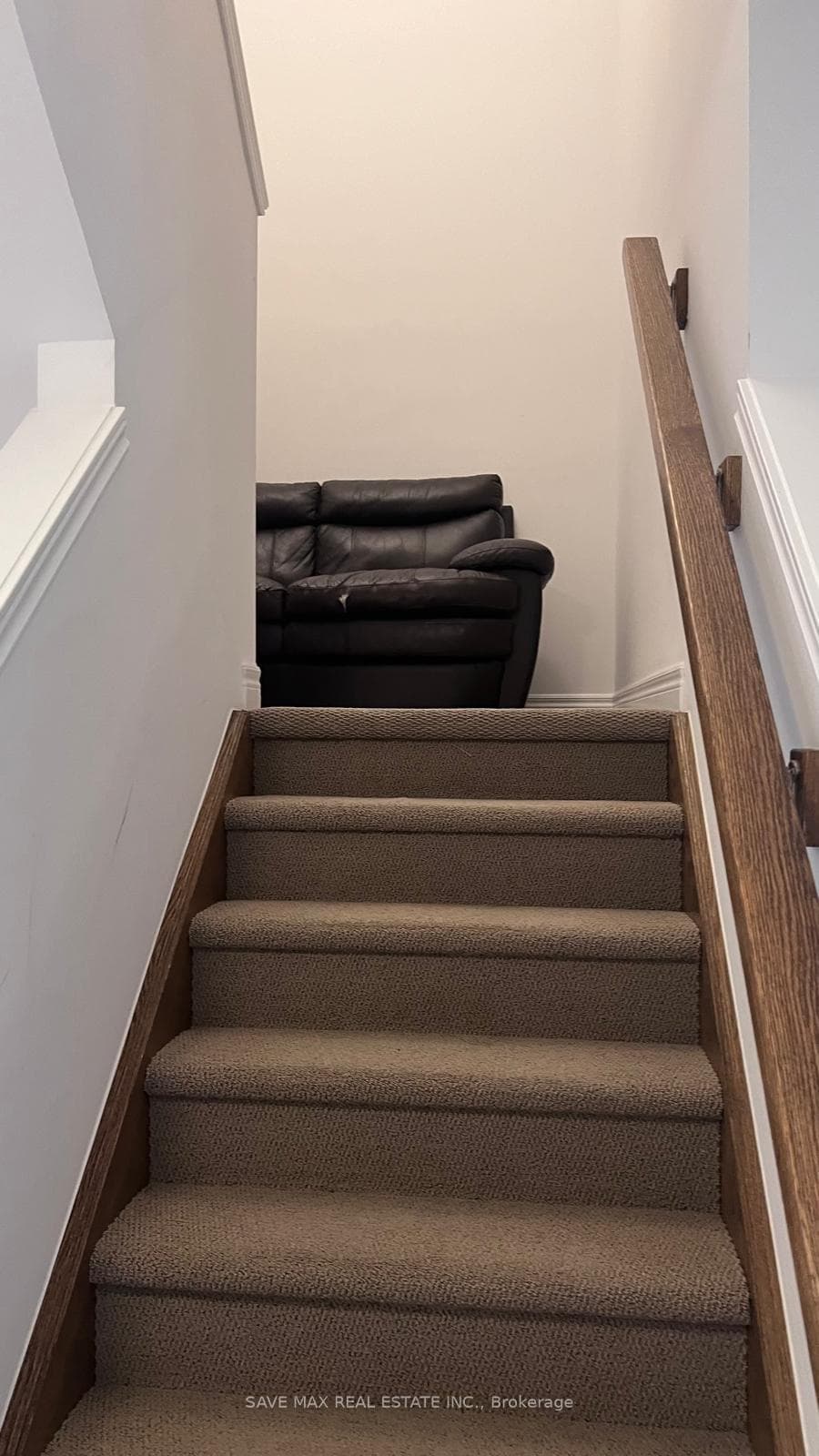 3975 Crown Street photo 12