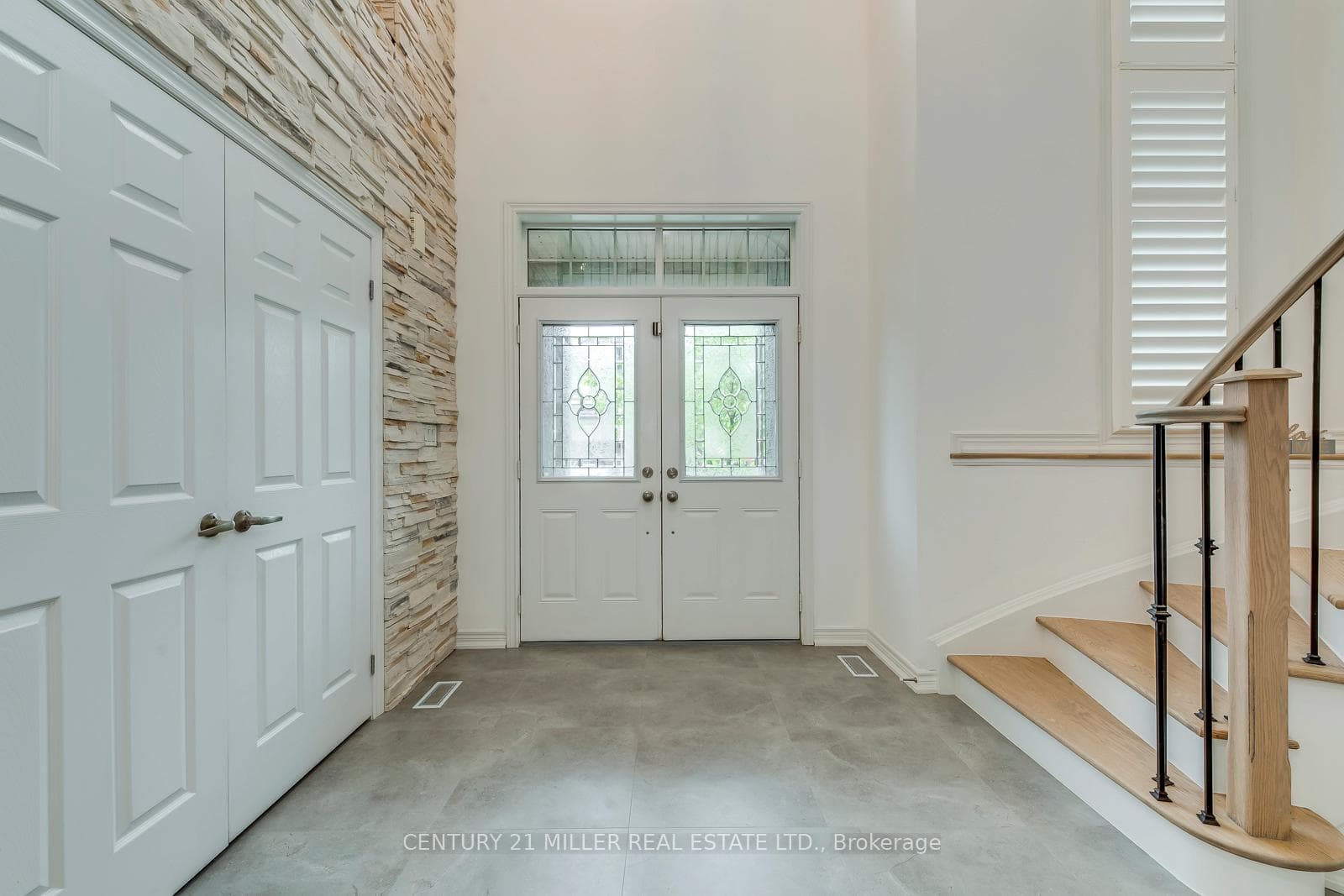 4645 Ethel Road photo 4