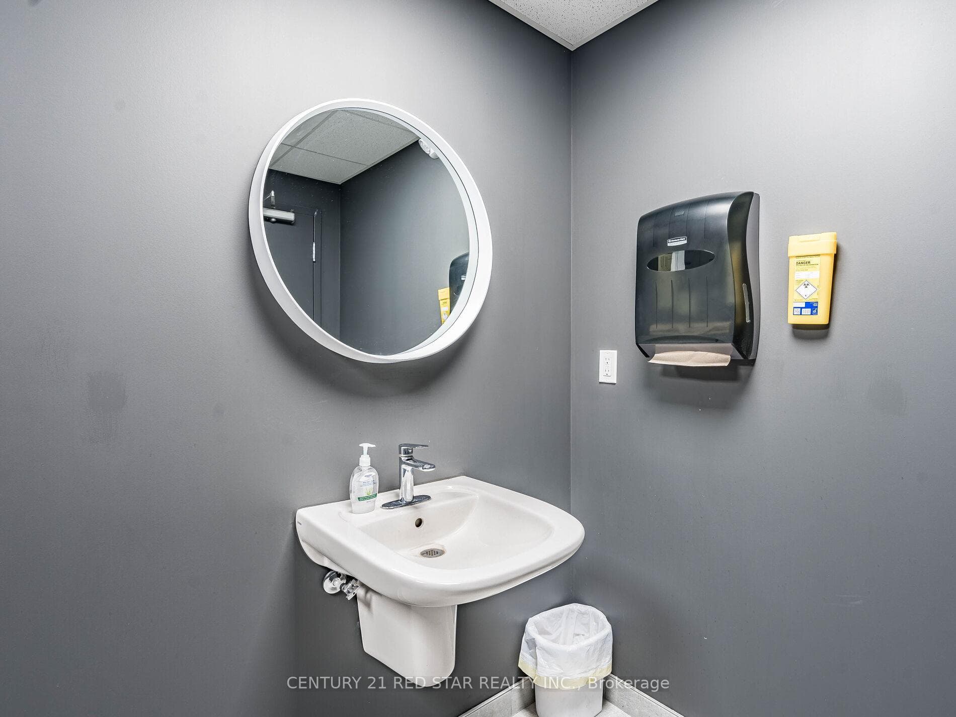1 Market Lane Unit 1 photo 27