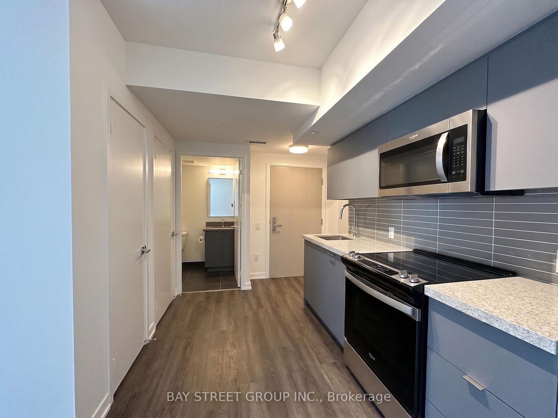 500 Wilson Avenue Unit 713 photo 2