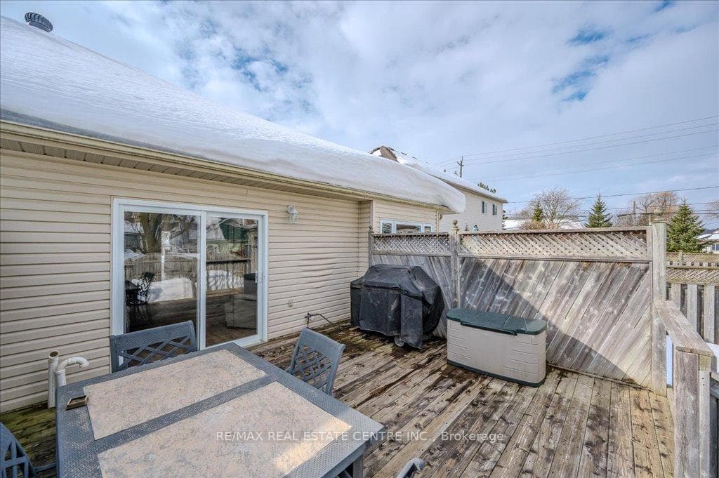 149 Snyders Road Unit 22 photo 11