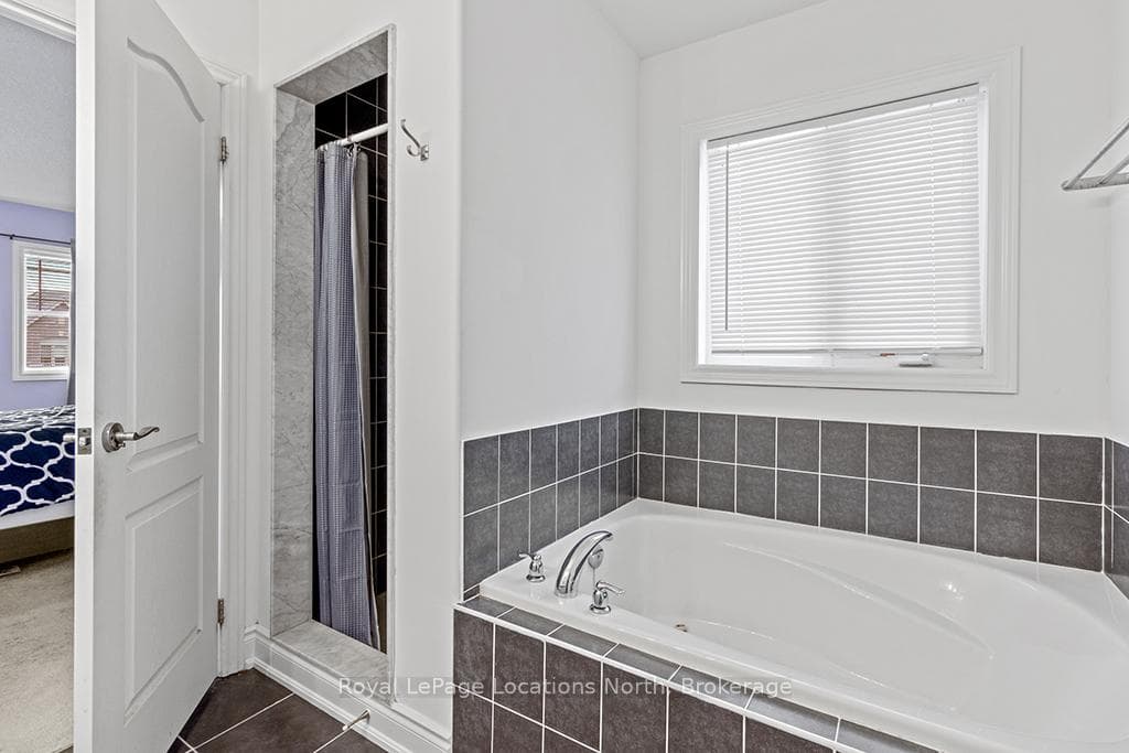 Ensuite for Primary