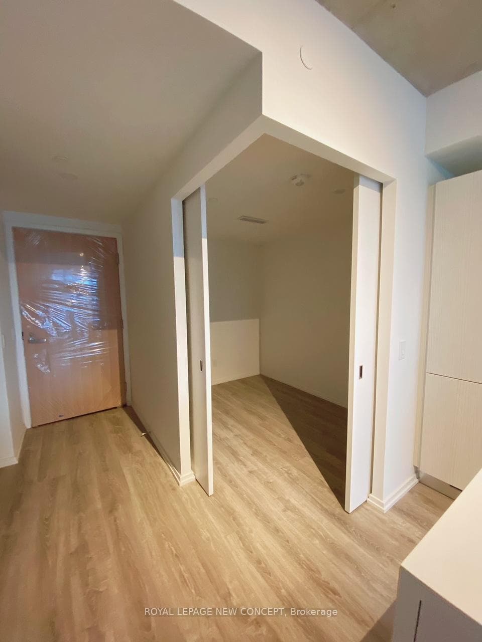 5 Soudan Avenue Unit 618 photo 6