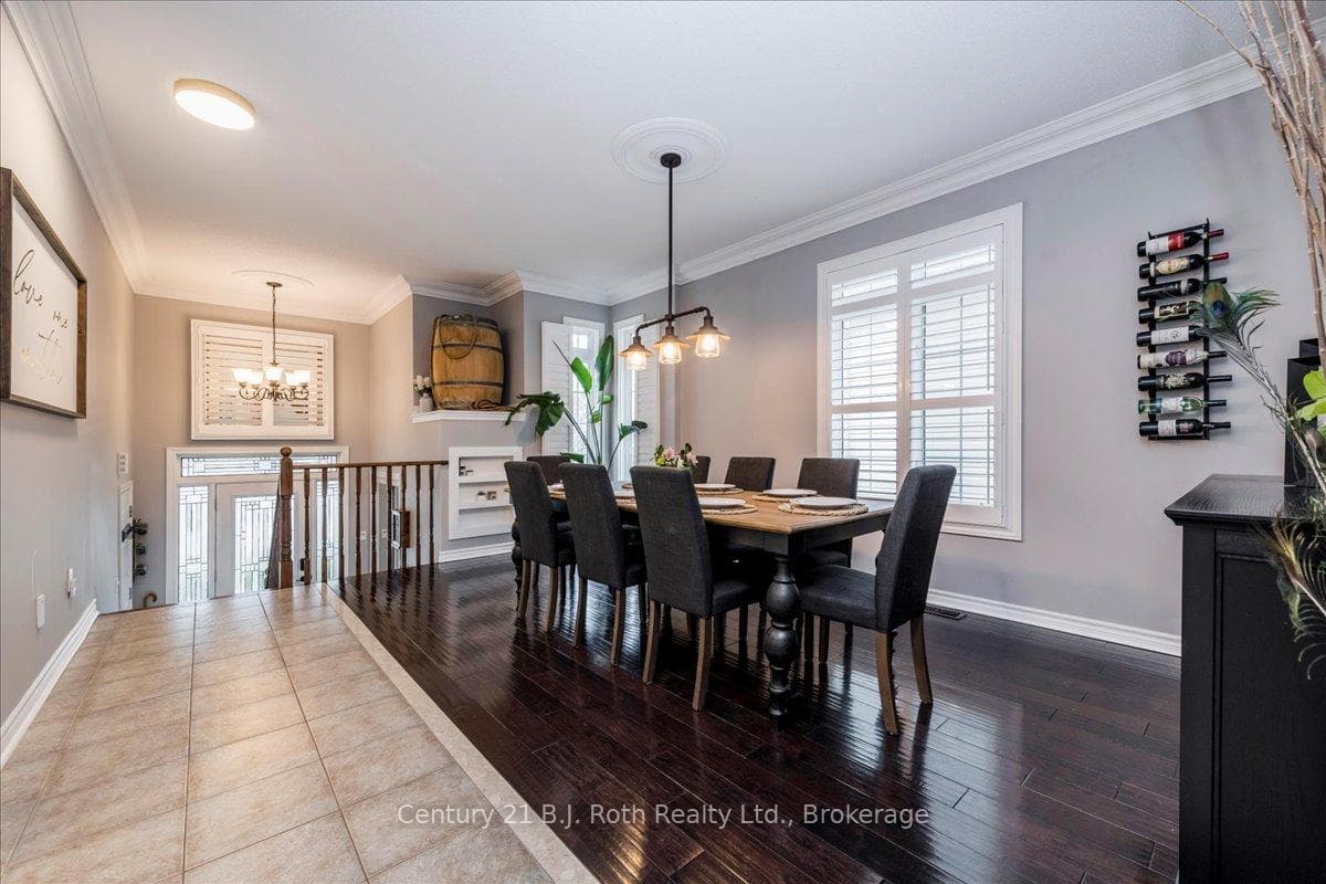 40 Grand Poplar Lane photo 8