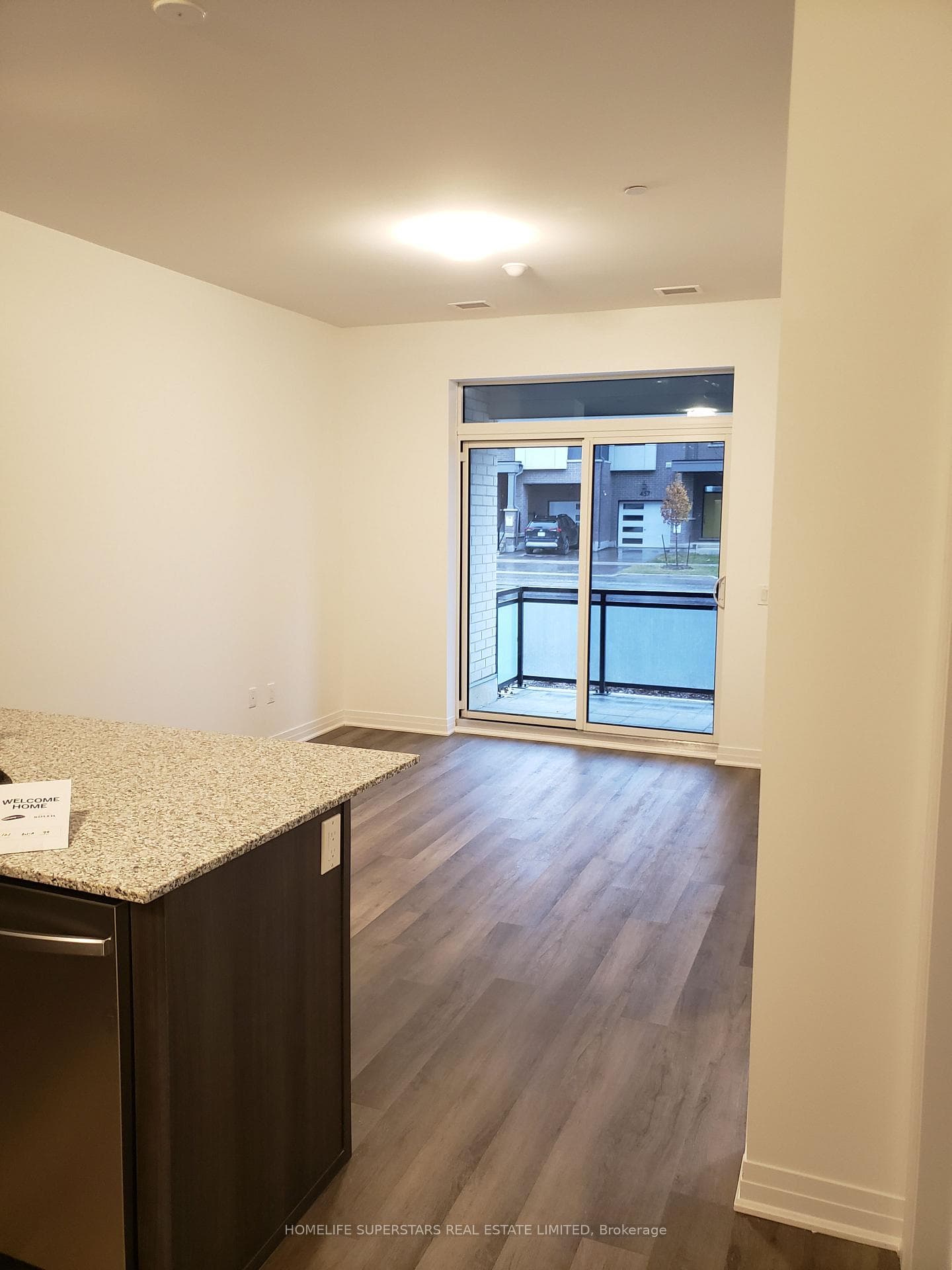 460 Gordon Krantz Avenue Unit 121 photo 6