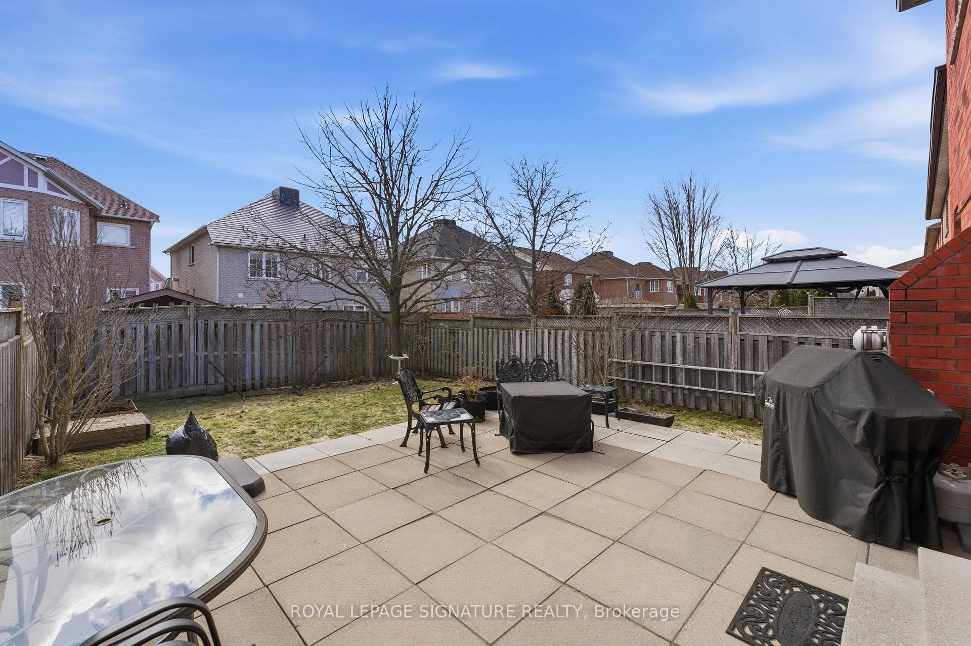 Huge Patio 20' x 18' (approx.)