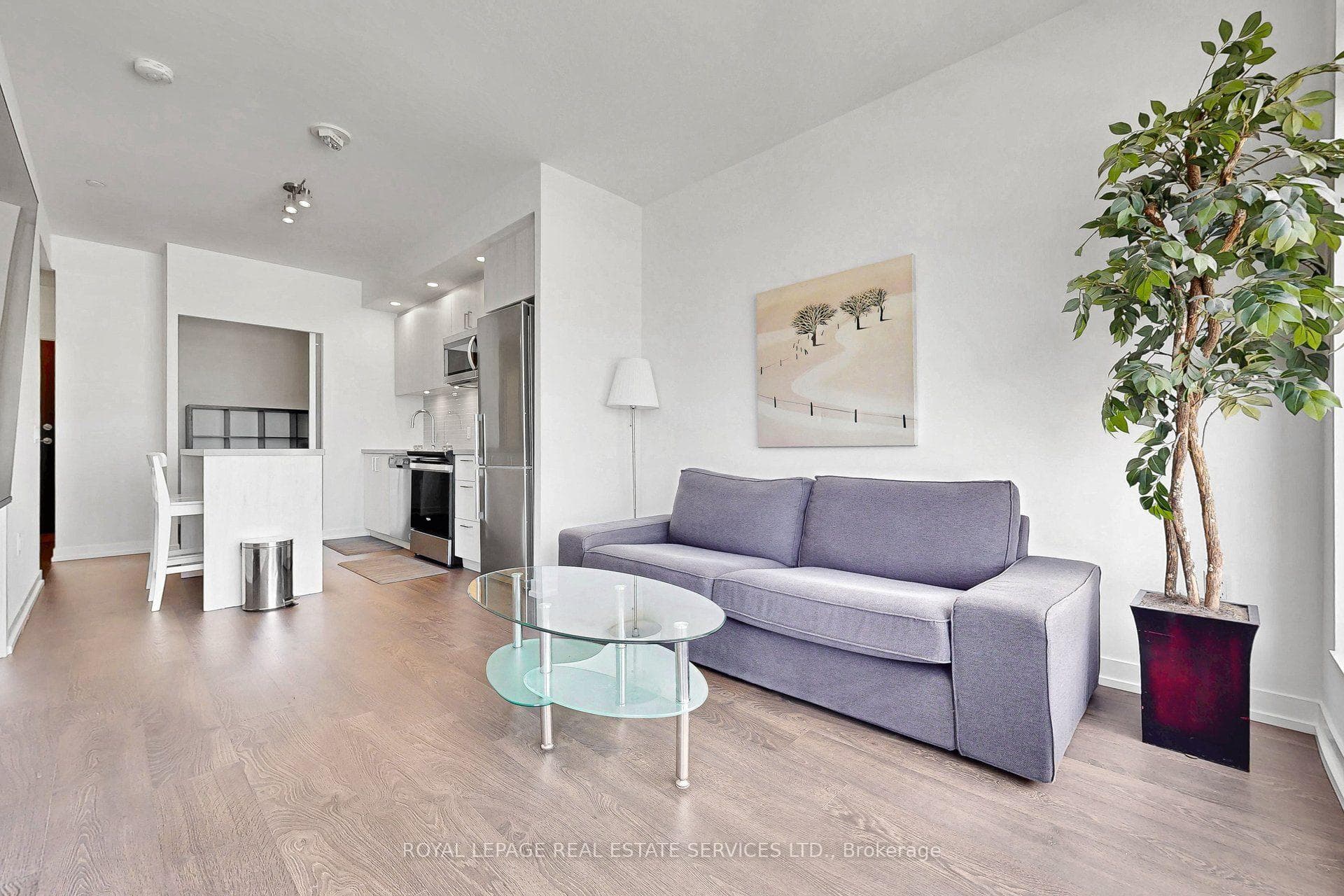 8868 Yonge Street Unit 1107E photo 11
