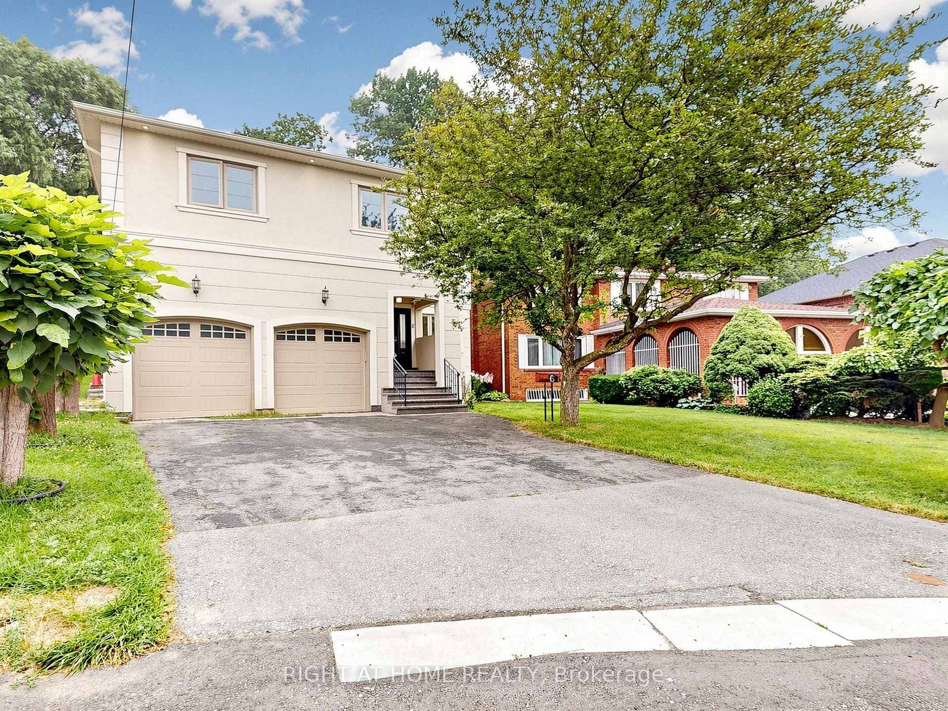 67 Bonnyview Drive photo 2