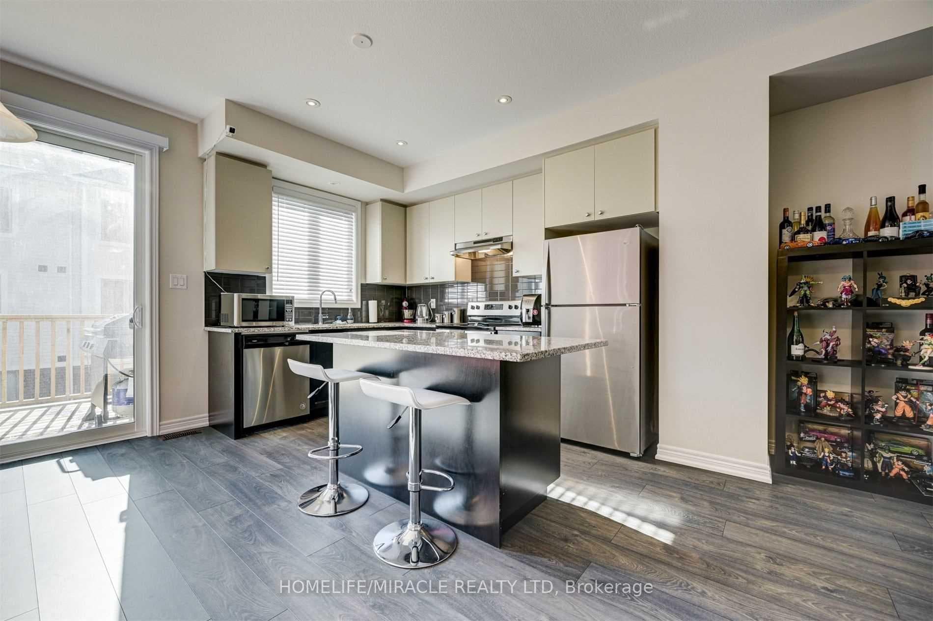 16 Hibiscus Lane photo 23