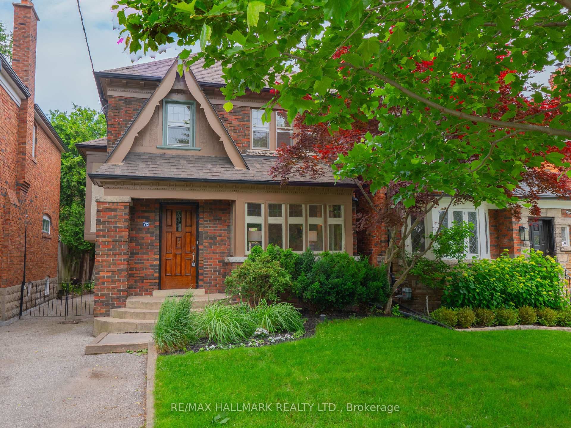 72 Parkhurst Boulevard photo 1