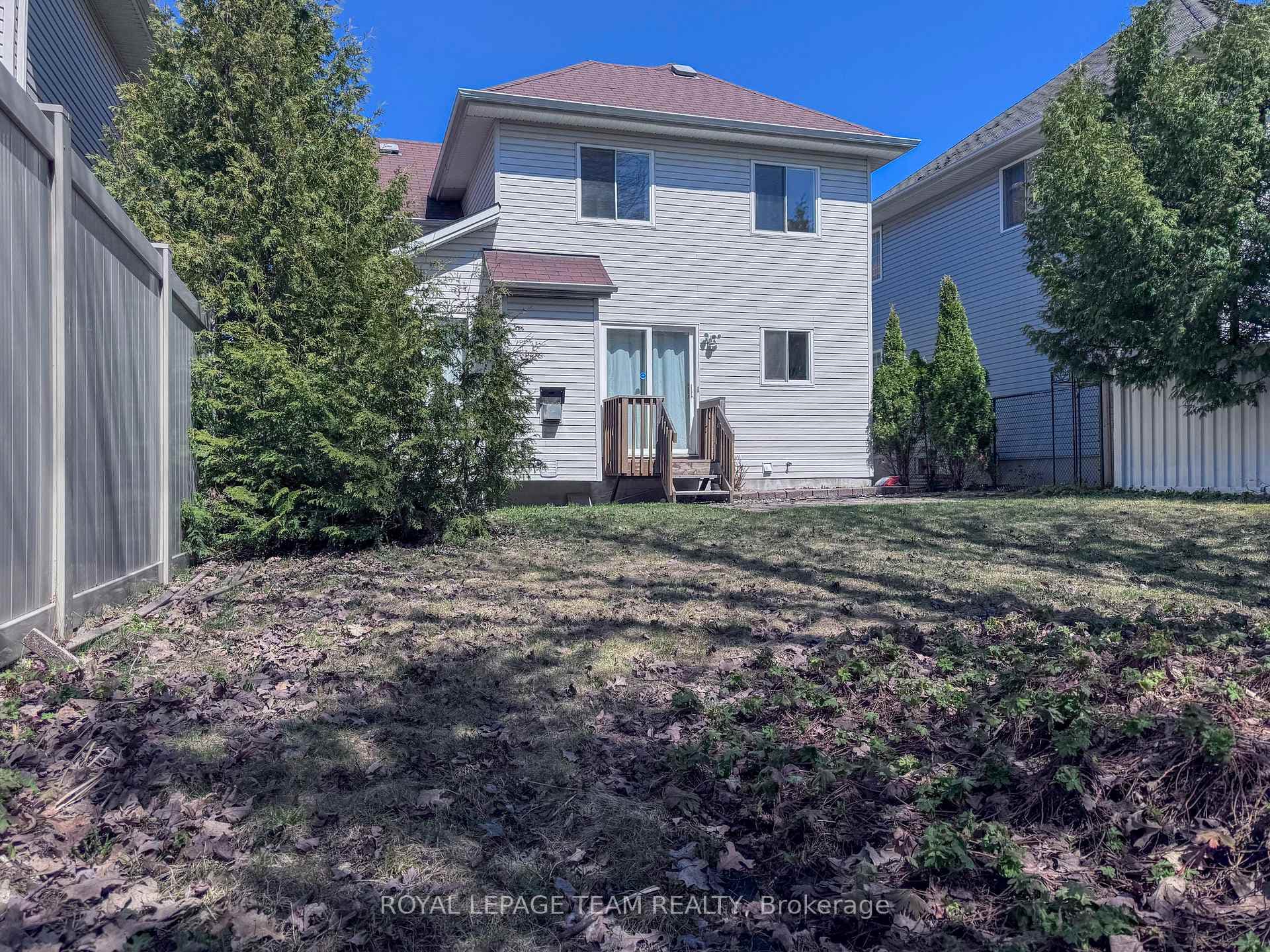 199 Bridlewood Drive photo 32