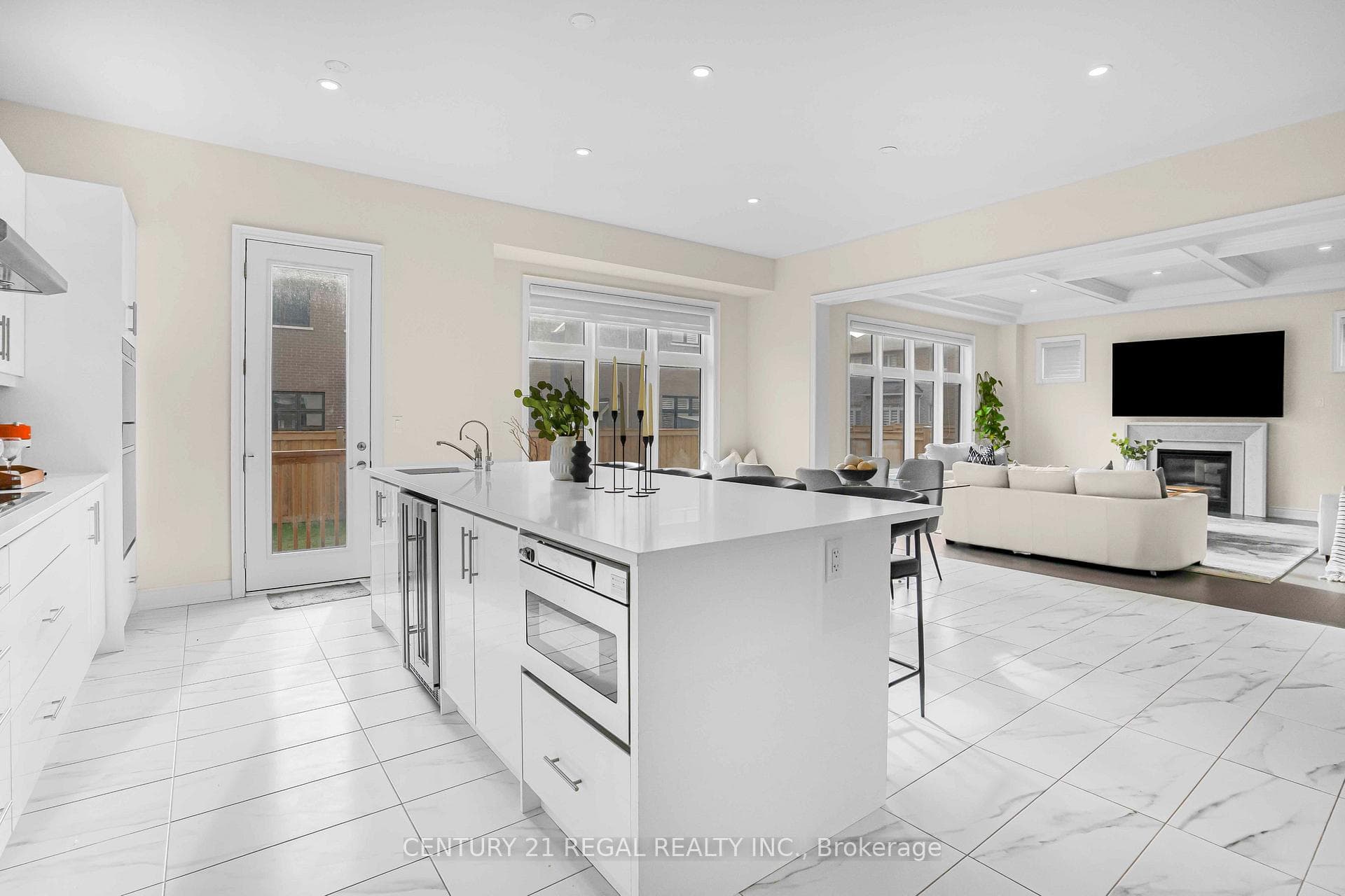 15 Ballanview Court photo 17