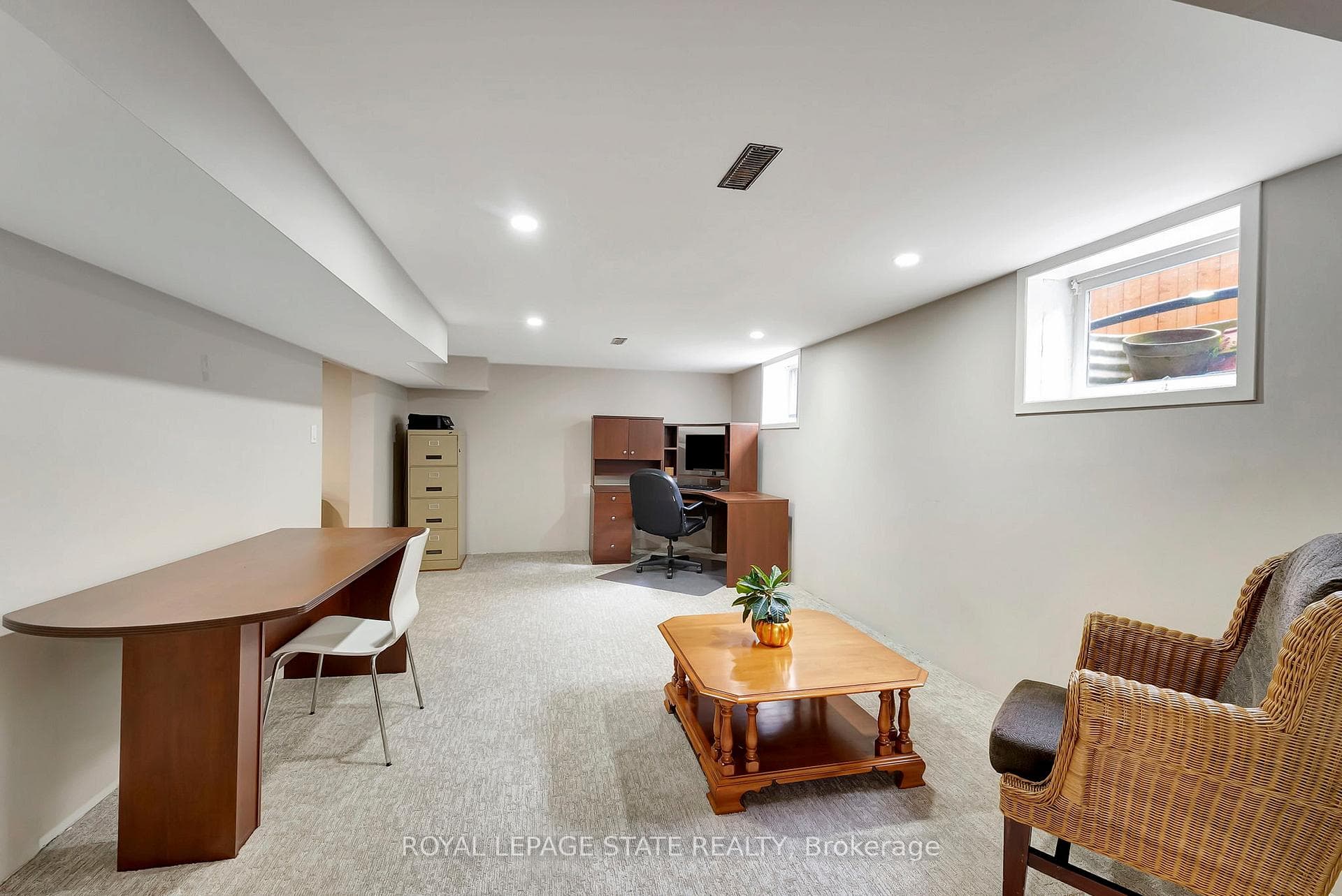 129 Country Club Drive photo 31