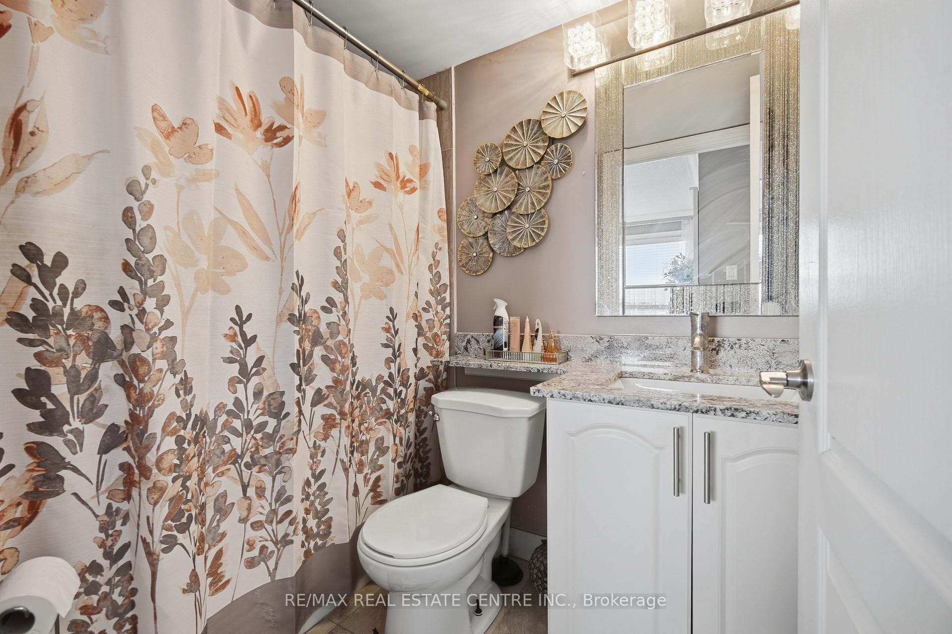 1470 Midland Avenue Unit 718 photo 24