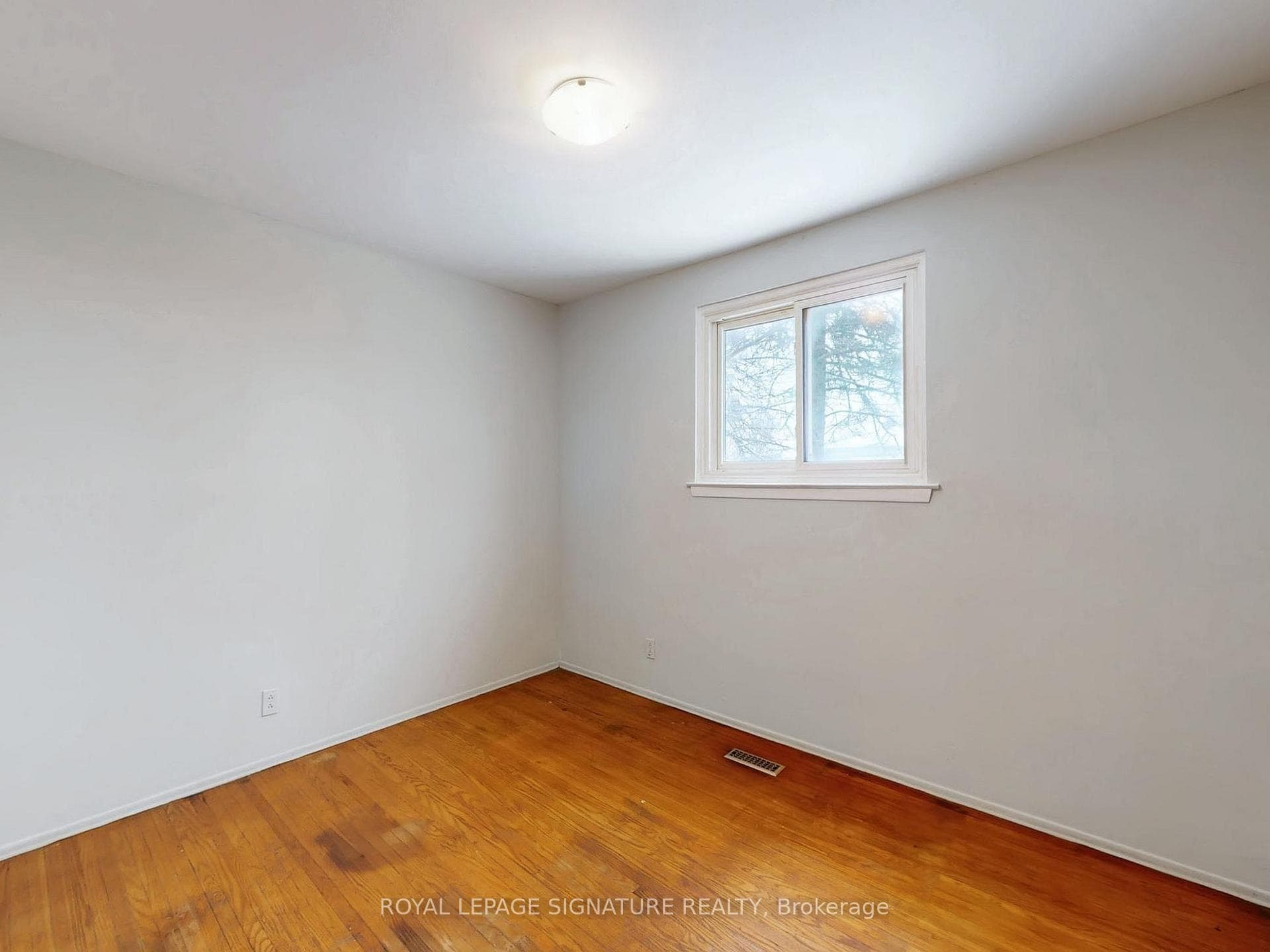 791 Oliva Street photo 18