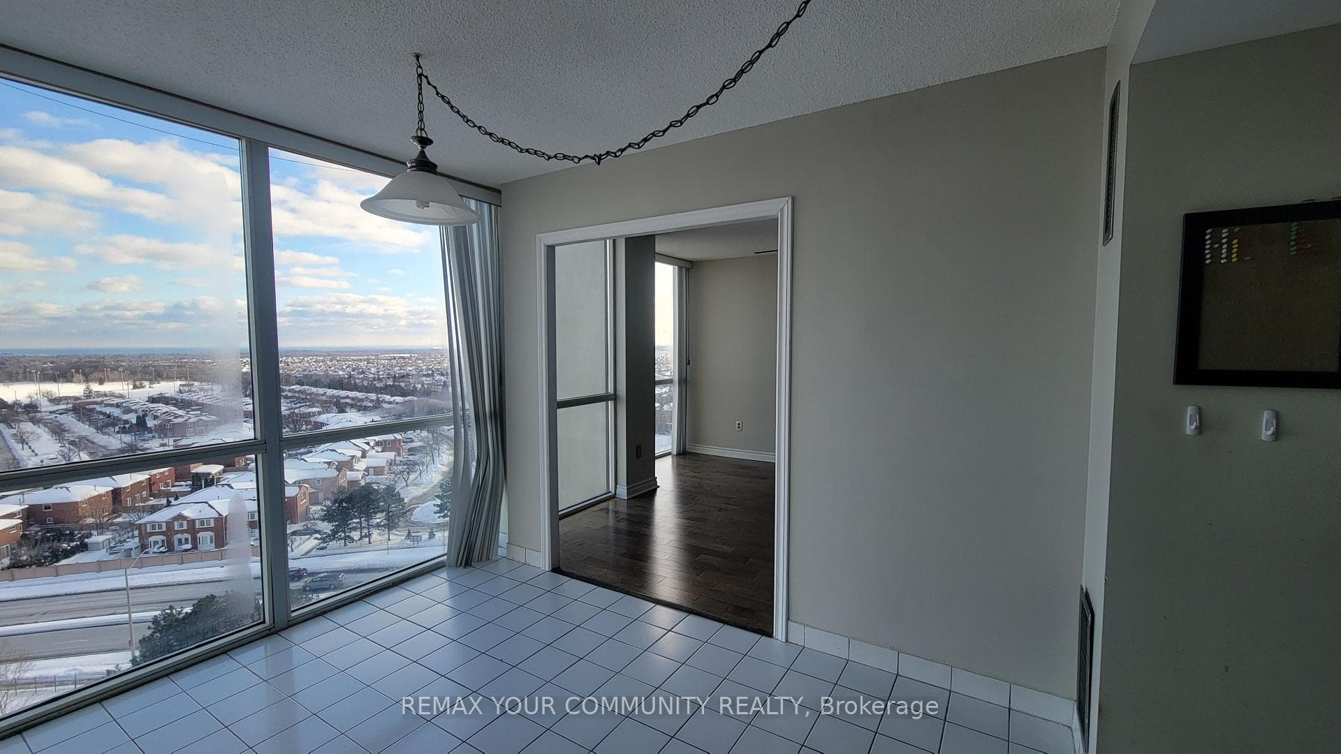 350 Webb Drive Unit 1208 photo 5