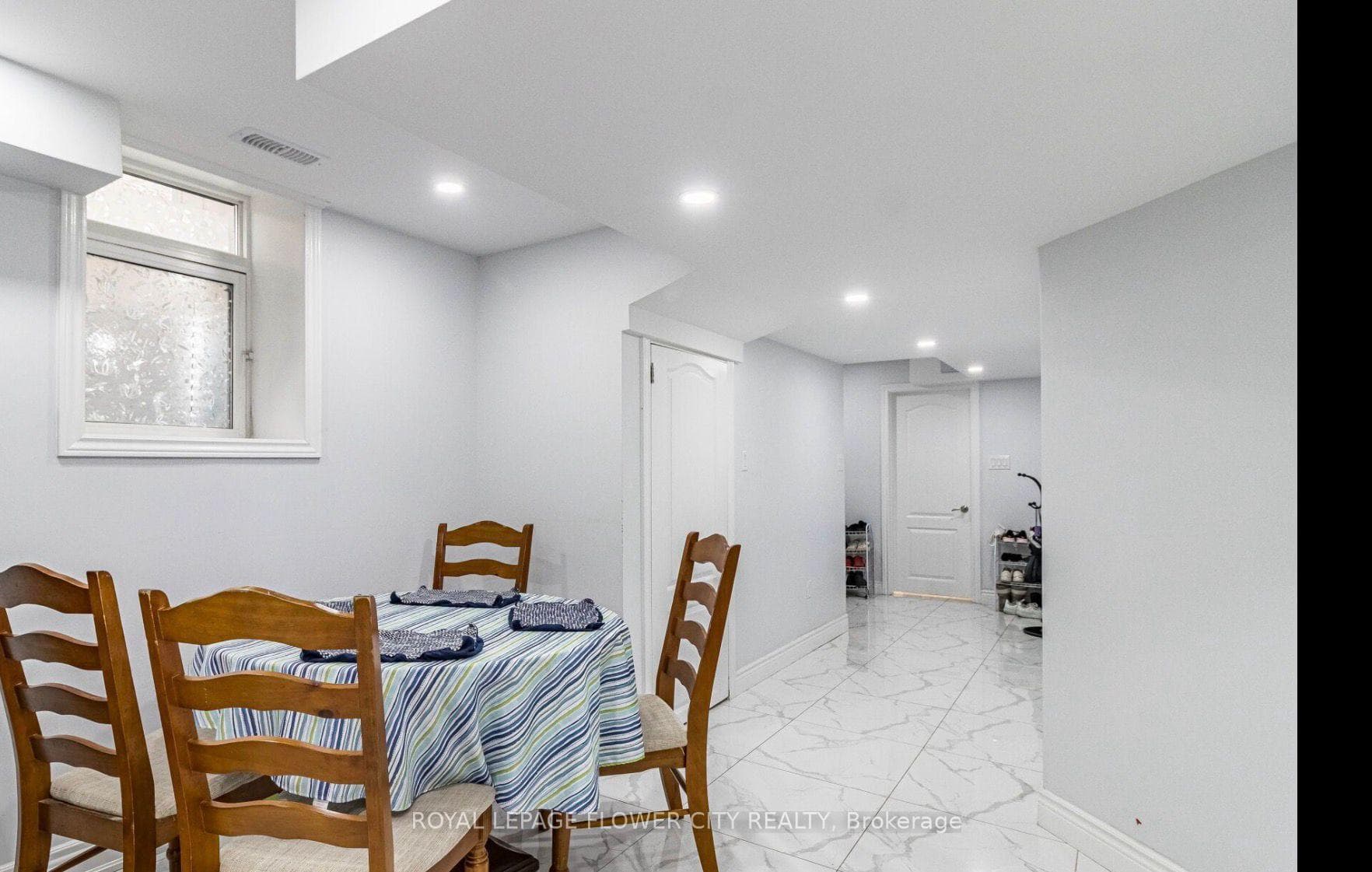 24 Mellowood Avenue photo 25