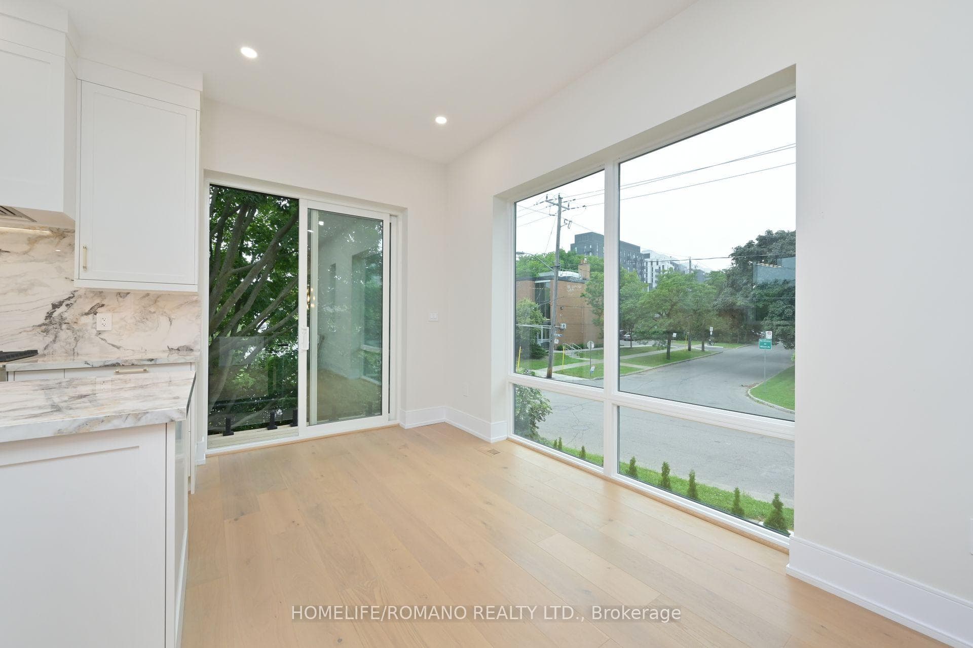 19 King High Avenue photo 13