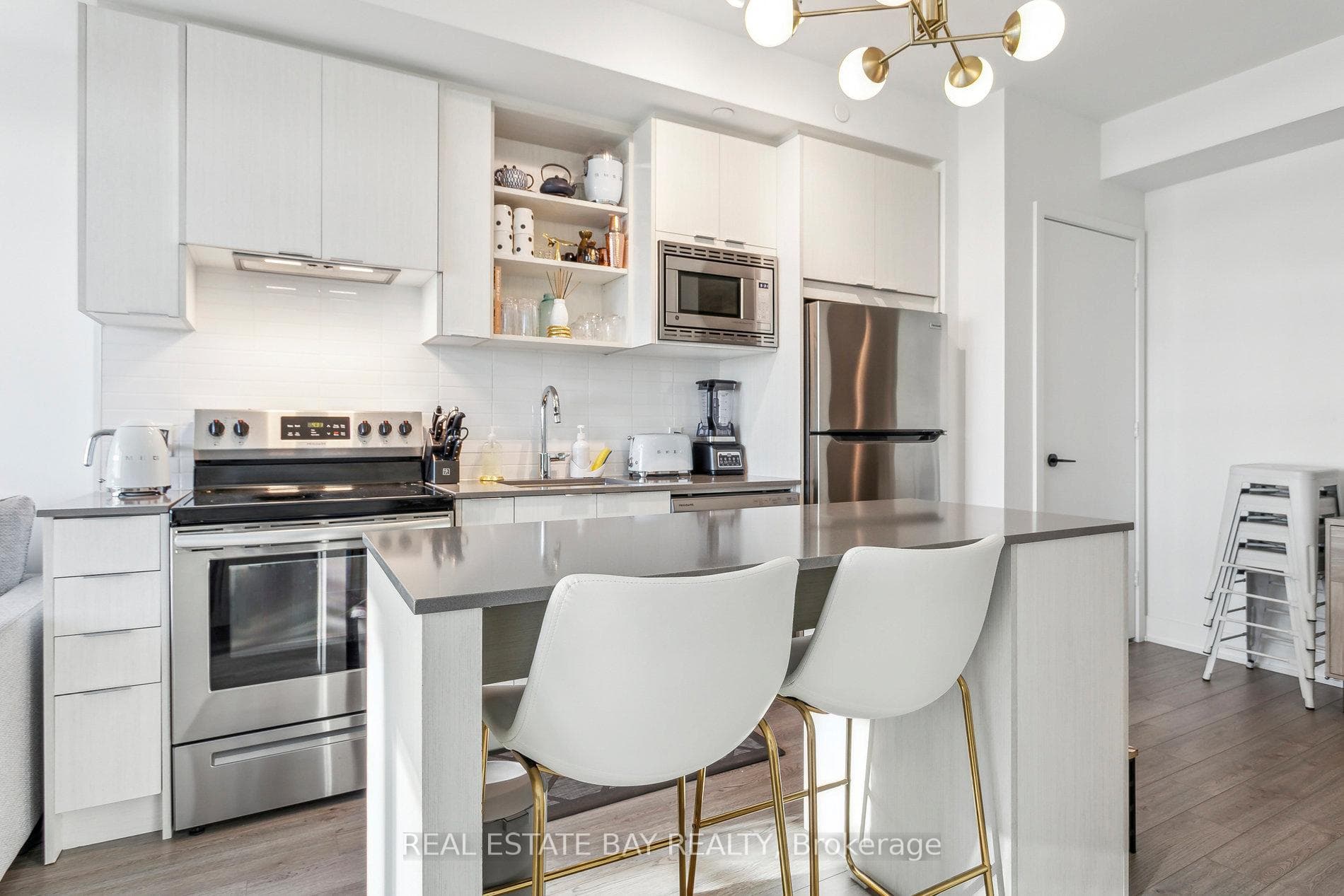 60 George Butchart Drive Unit 413 photo 8