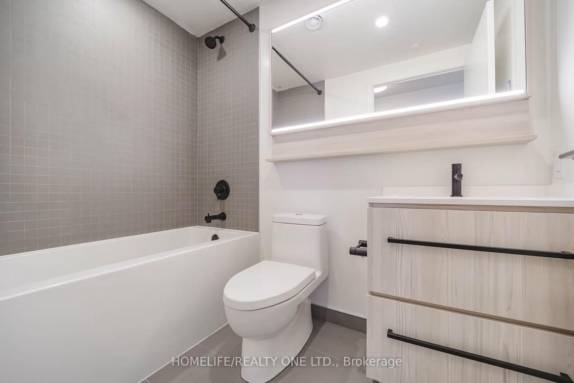 425 Front Street Unit 1207 photo 11