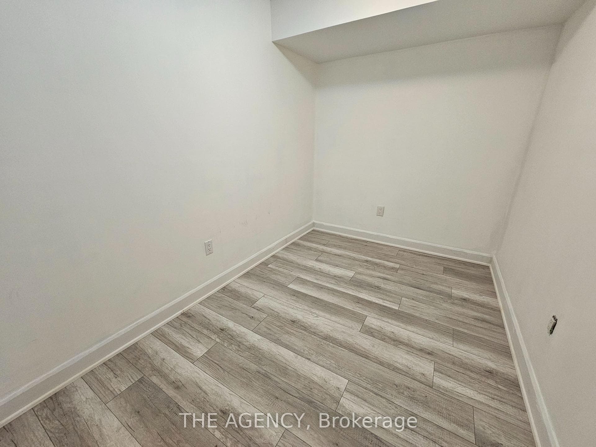 134 Santa Amato Crescent photo 17