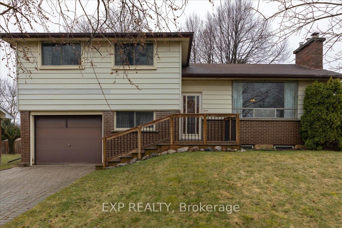 304 Burlington Crescent photo 4
