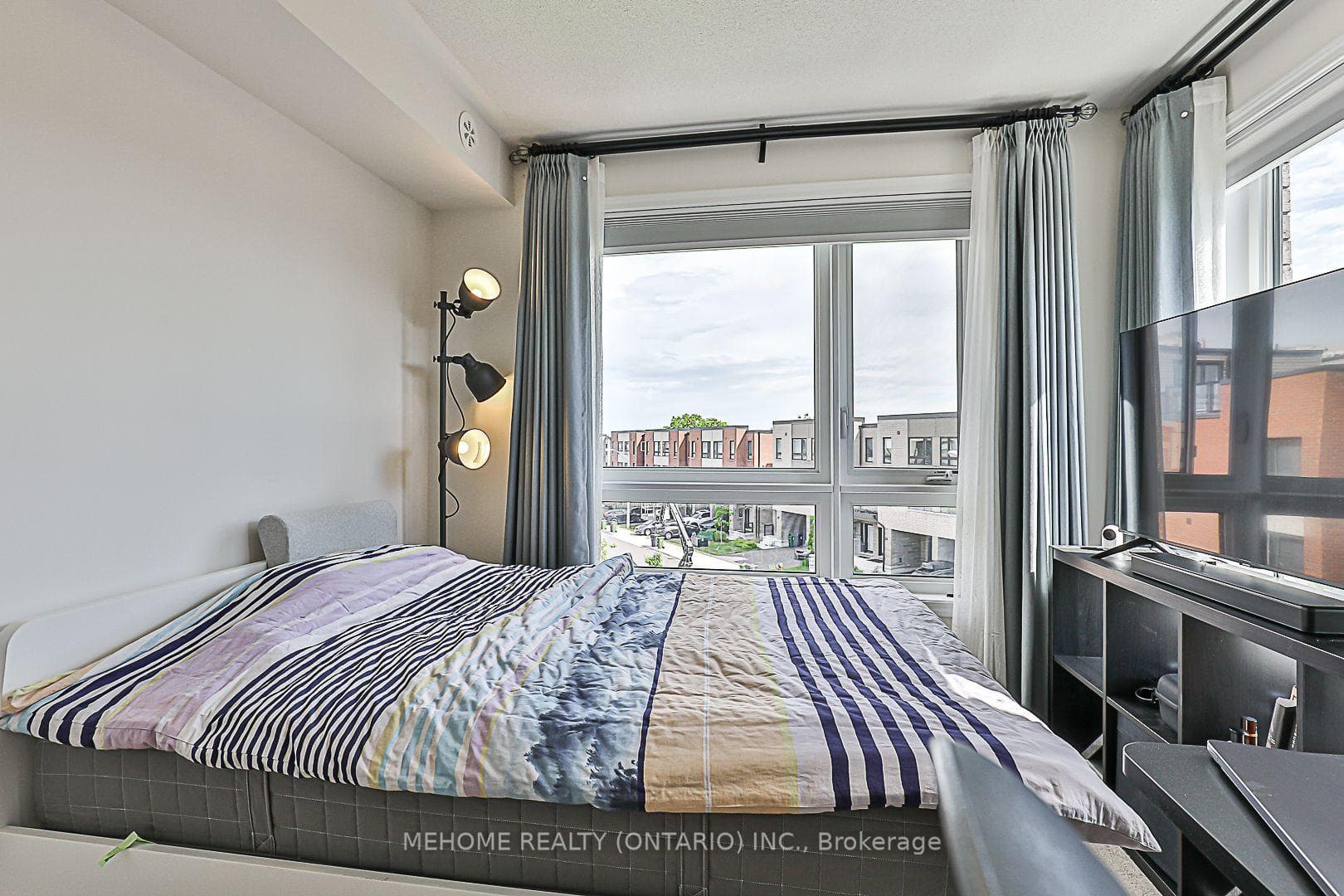 620 Rexdale Boulevard Unit 3 photo 29