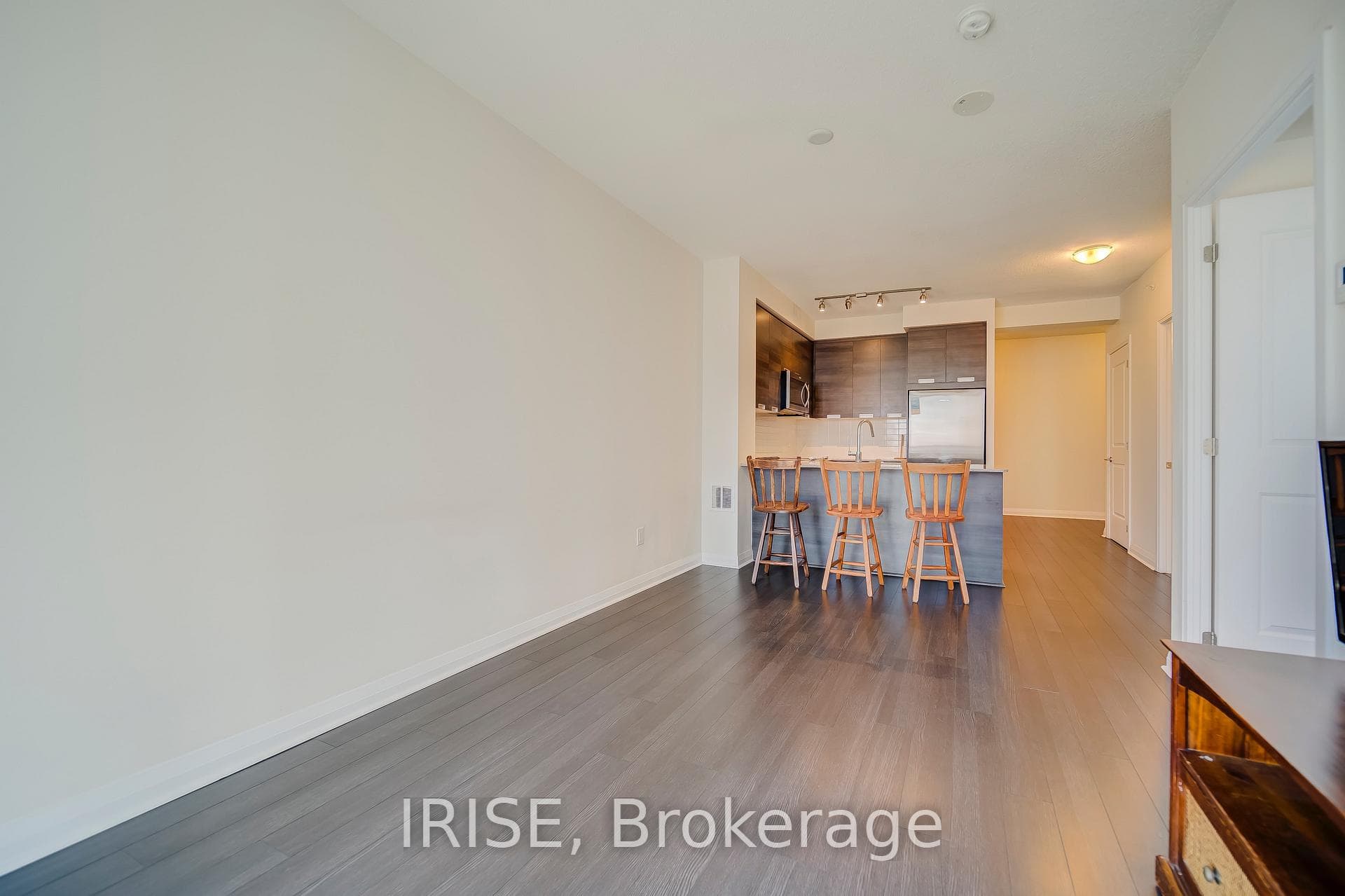 5025 Four Springs Avenue Unit 1610 photo 14