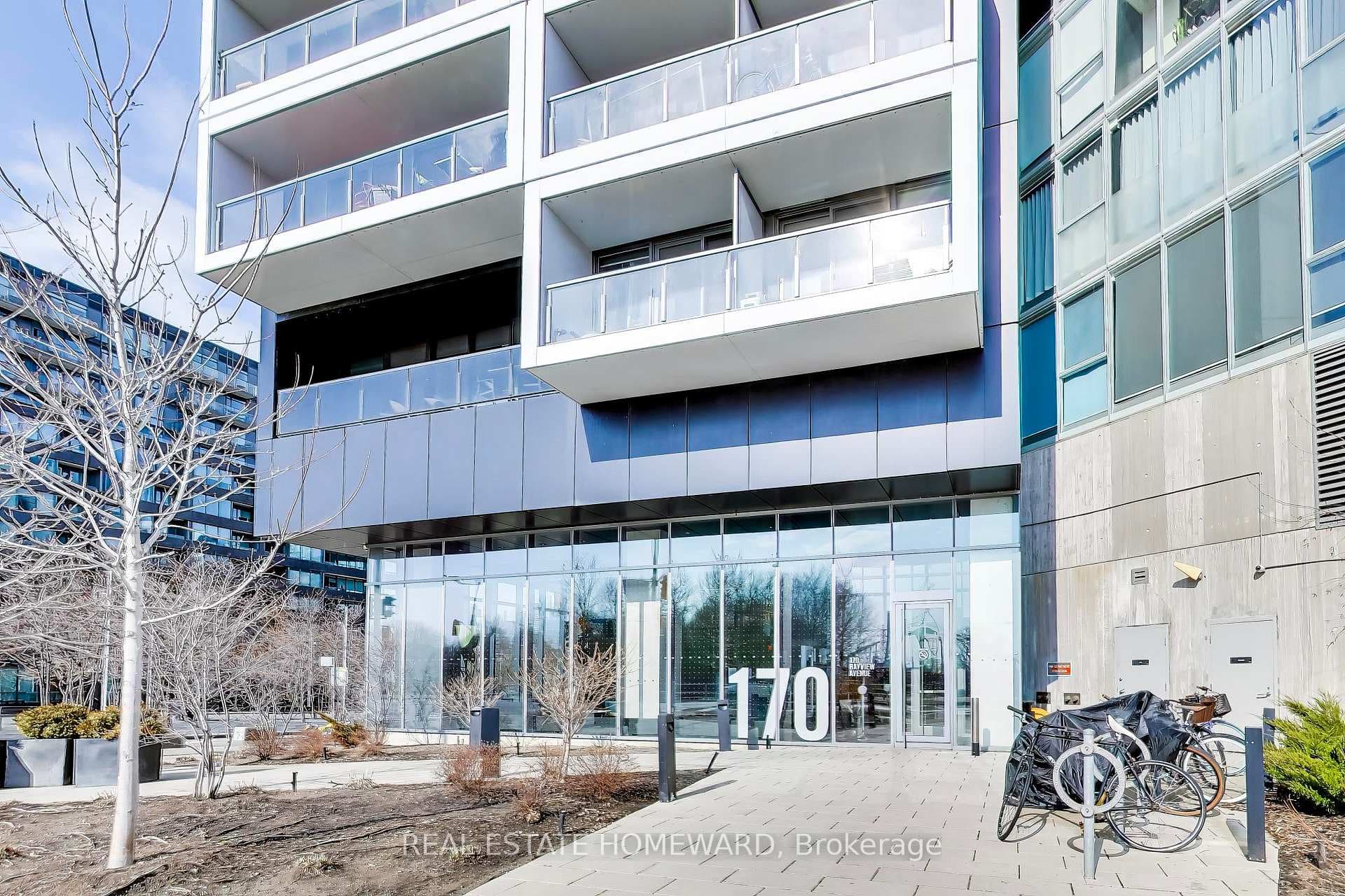 170 Bayview Avenue Unit 1011 photo 18