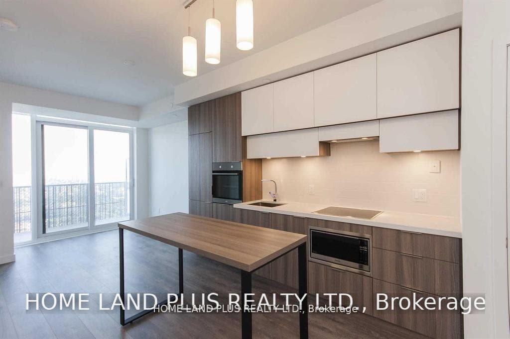 8 Eglinton Avenue Unit 5512 photo 6