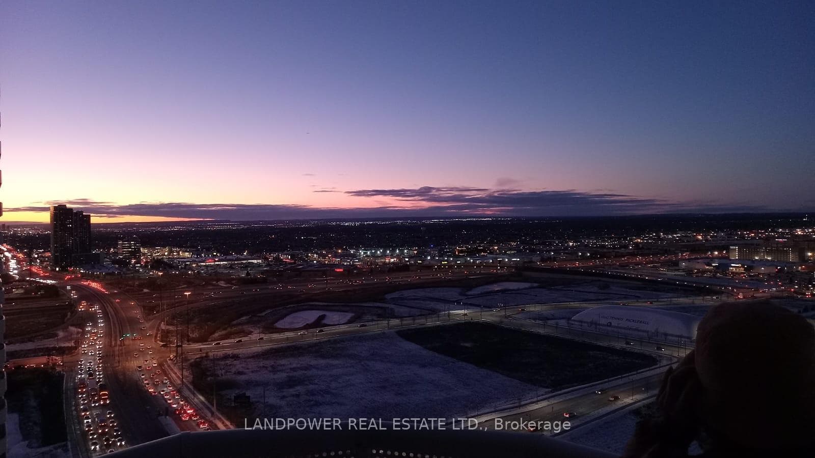 8 Interchange Way Unit 2603 photo 8