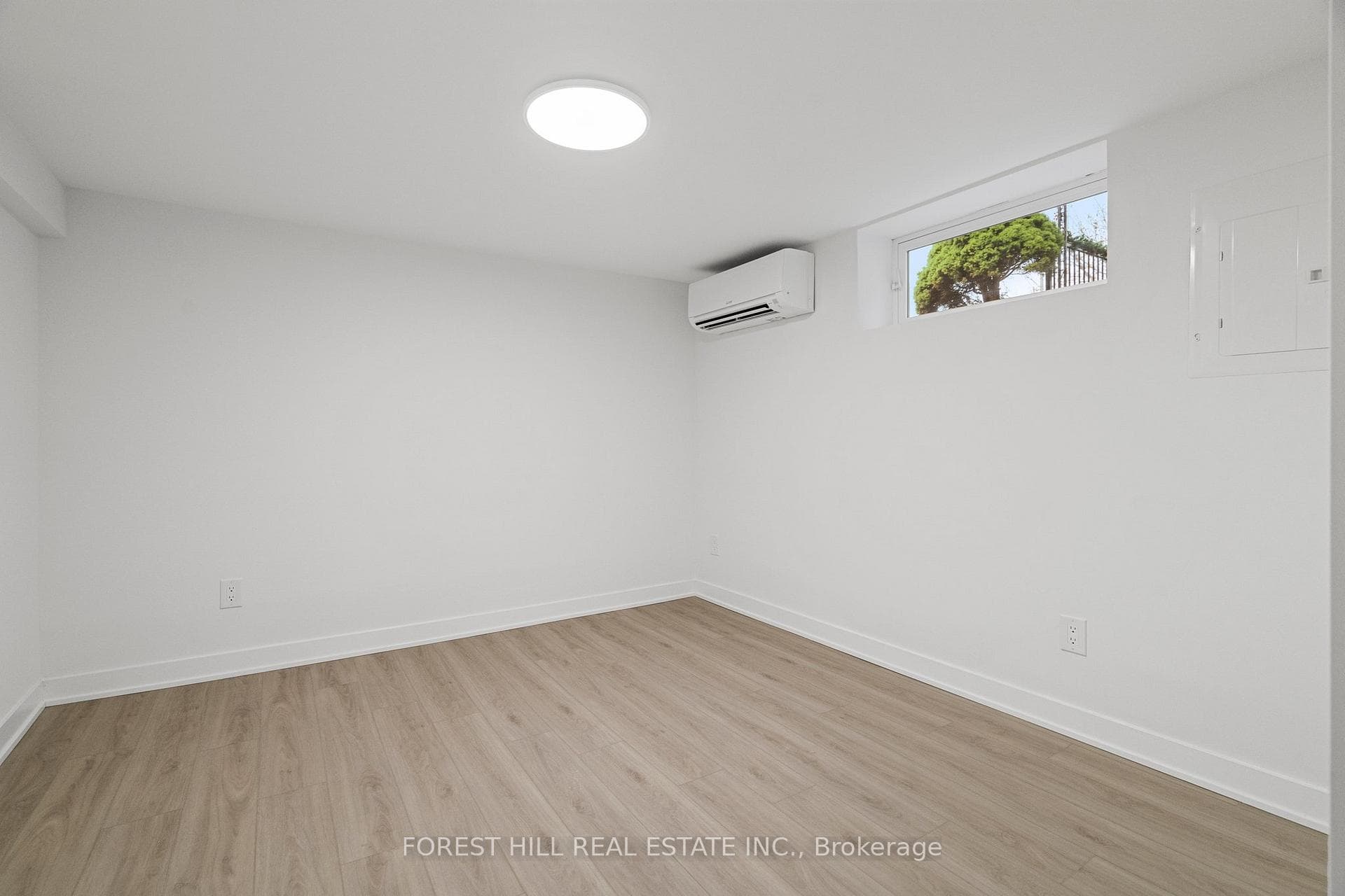 69 Claybrooke Street Unit D photo 7