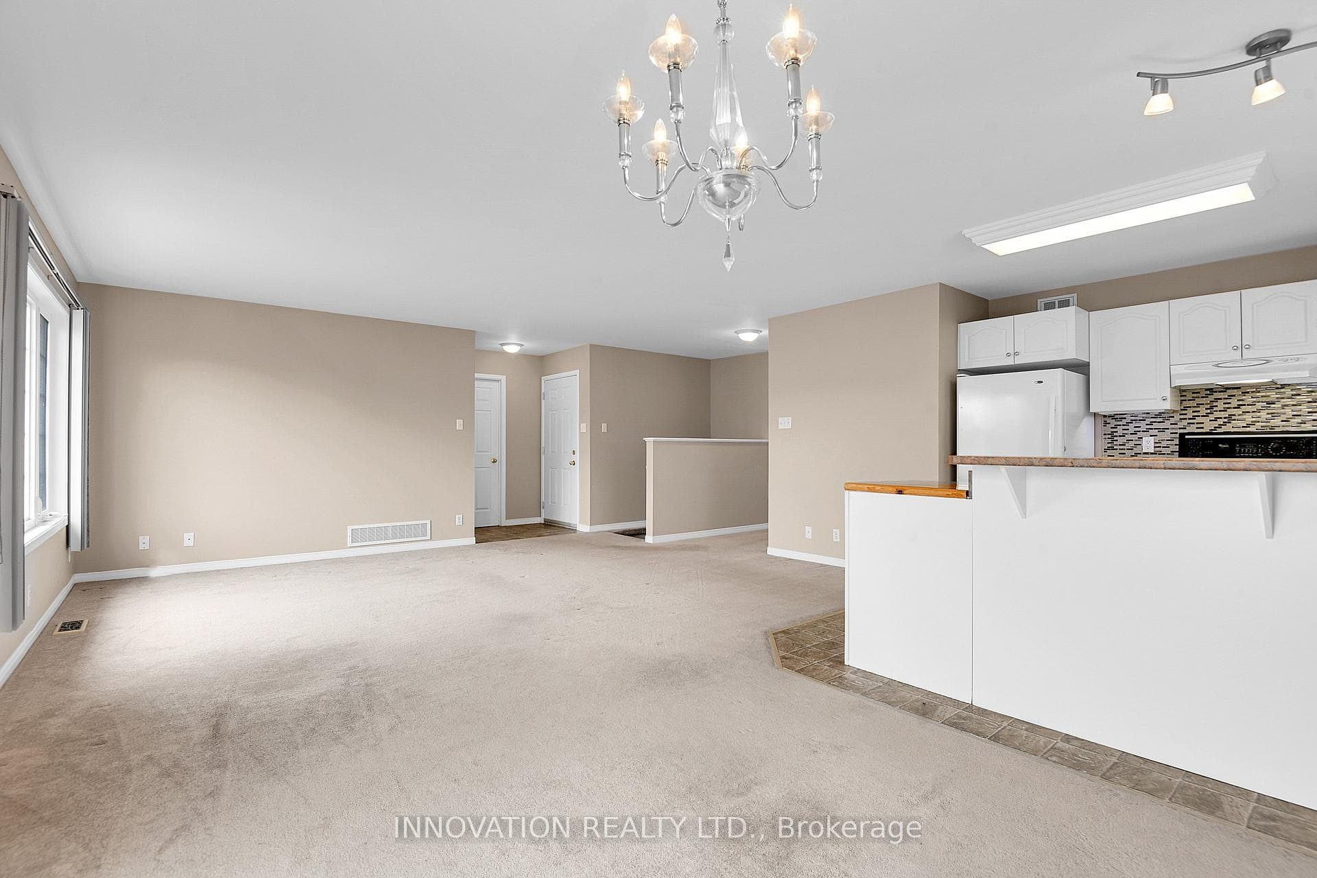 479 Mayhew Street photo 13