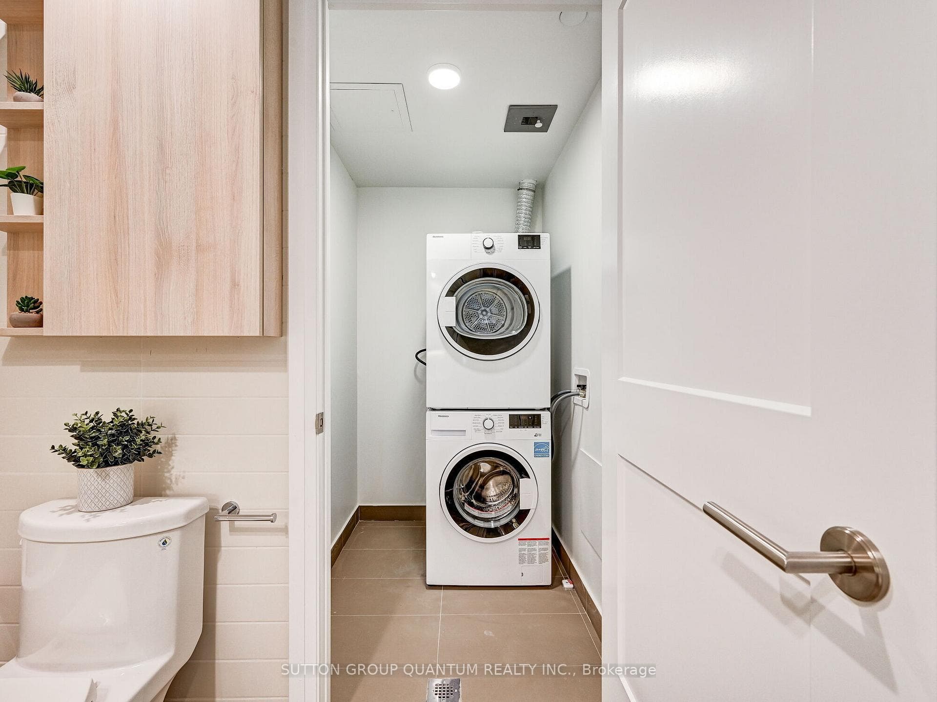 21 Park Street Unit 501 photo 35