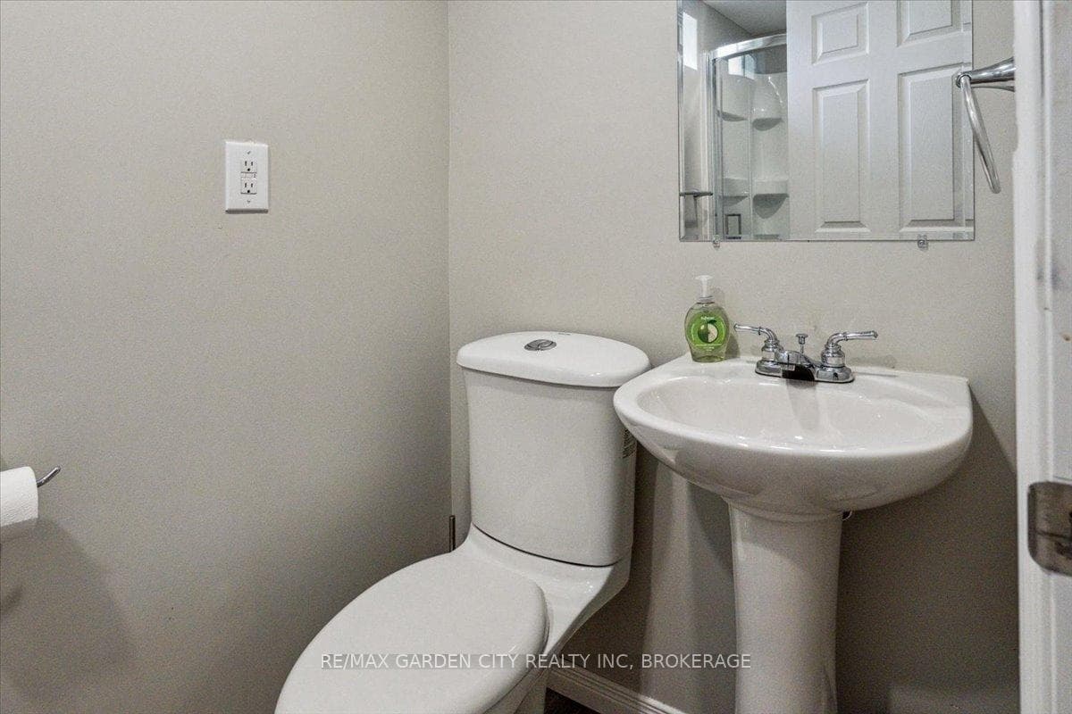 3pc bathroom in the lower level