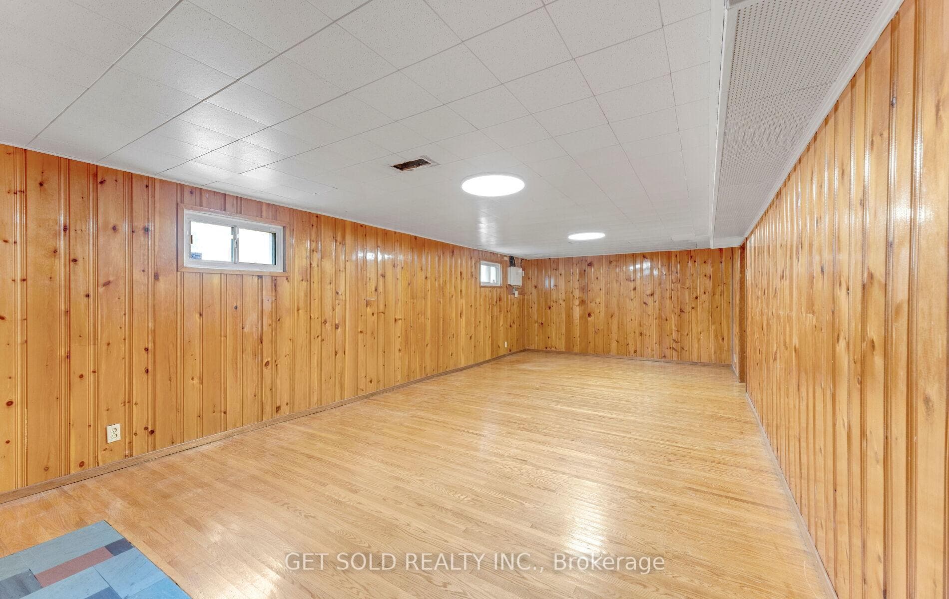 90 Celestine Drive photo 35