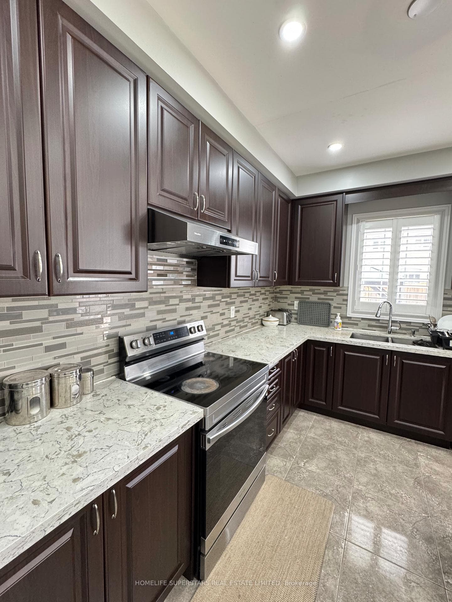 126 Martin Byrne Drive photo 14
