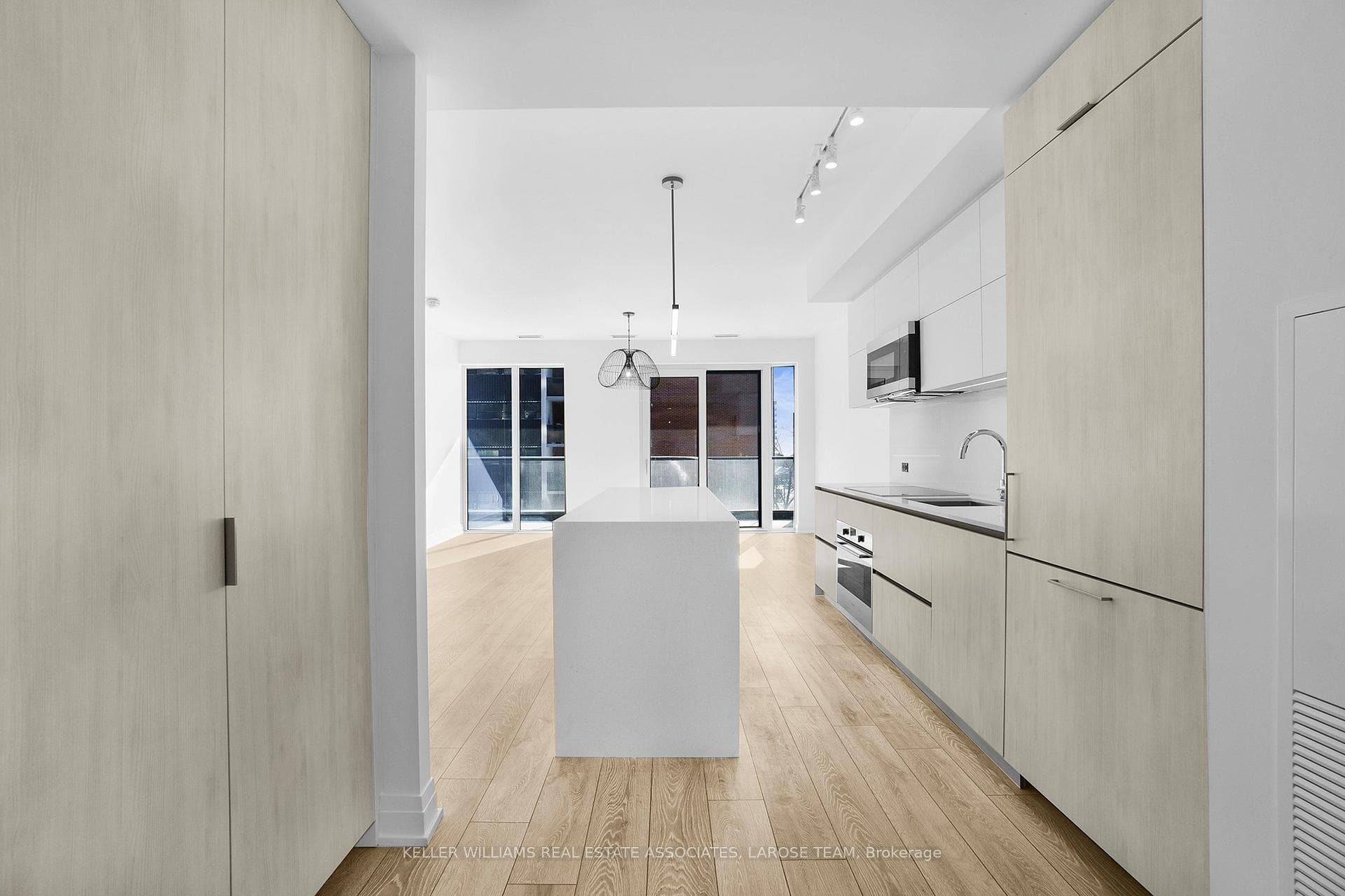 21 Park Street Unit 603 photo 10