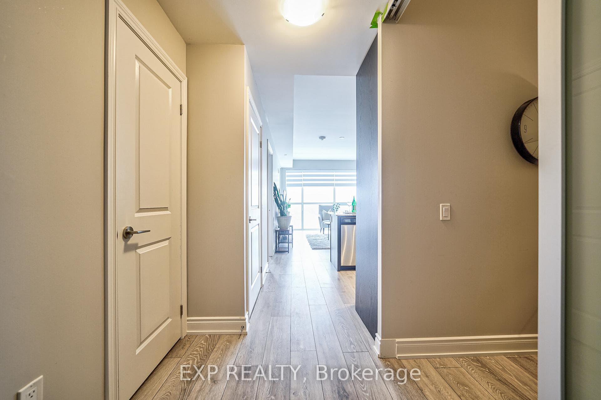 1050 Main Street Street Unit 1007 photo 11