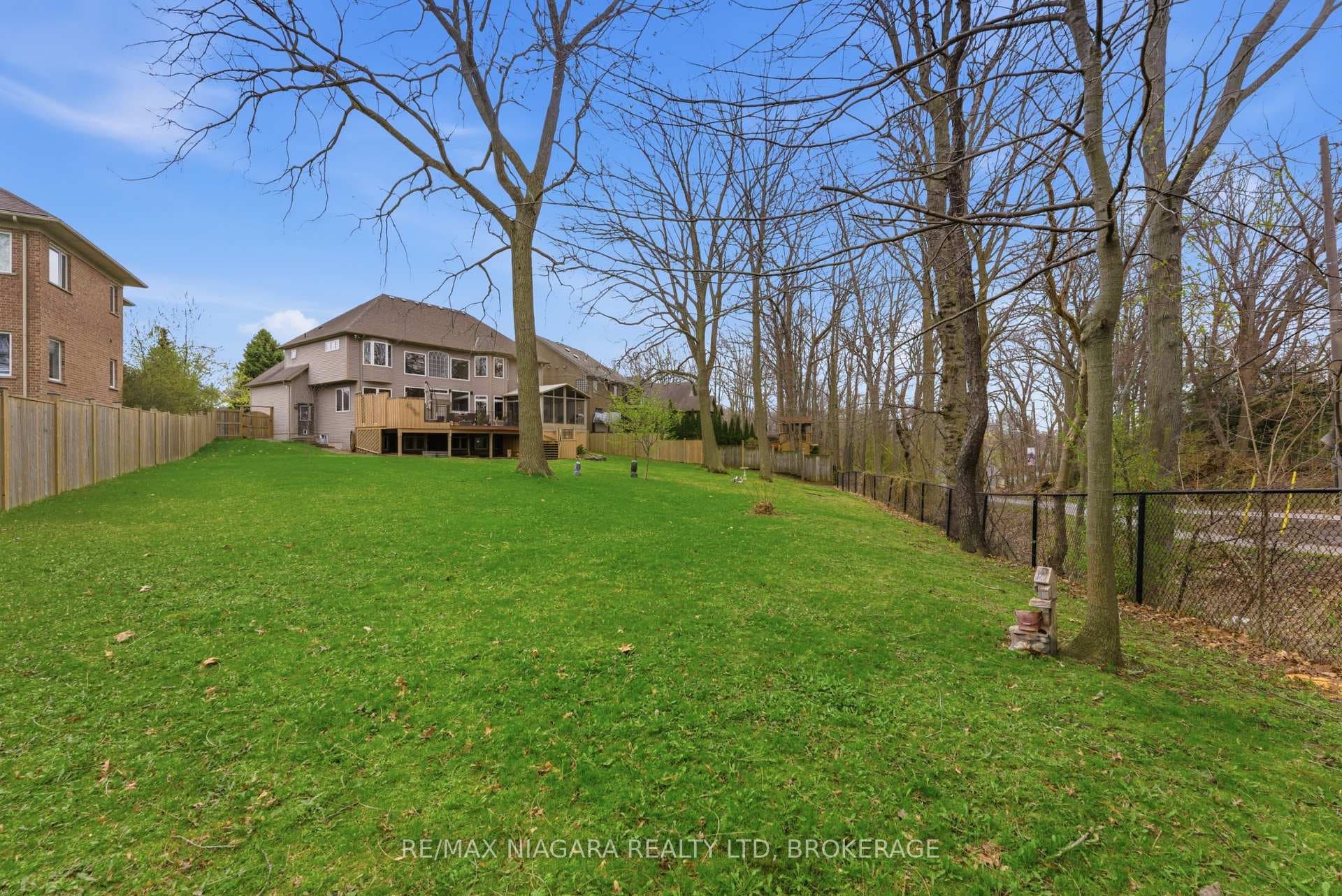 52 Scullers Way photo 27