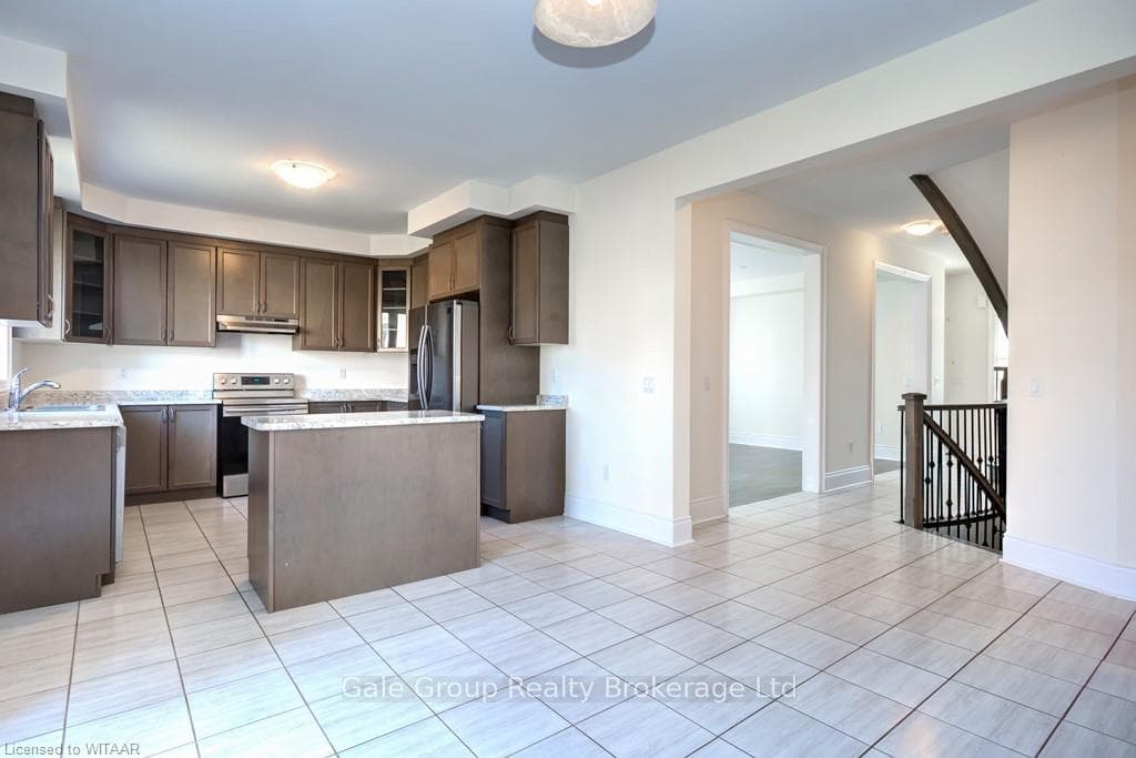 648 MCGILL Lane photo 9