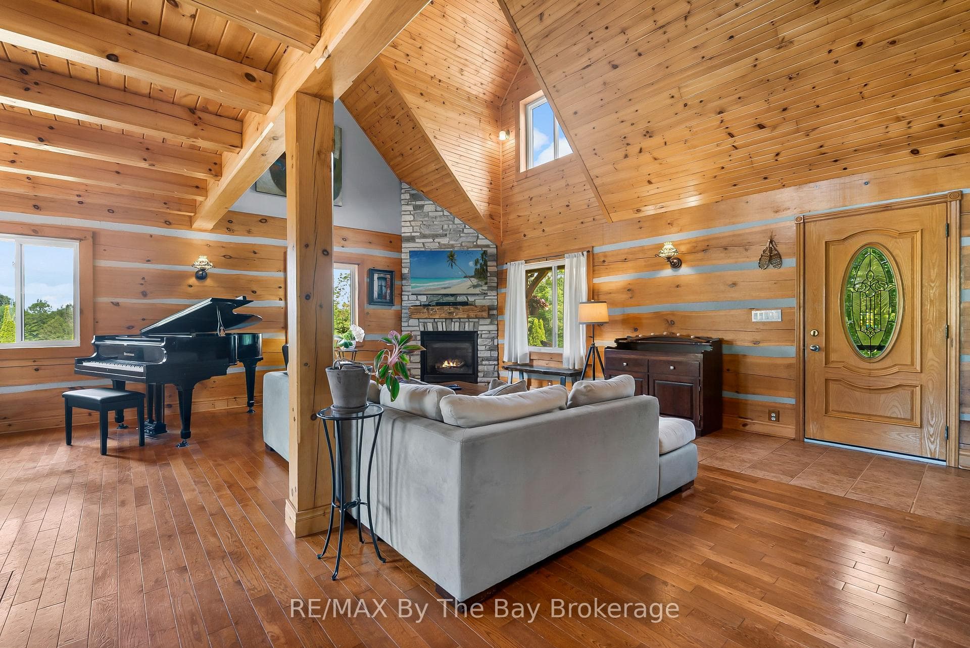 23467 Holland Sydenham Townline photo 11