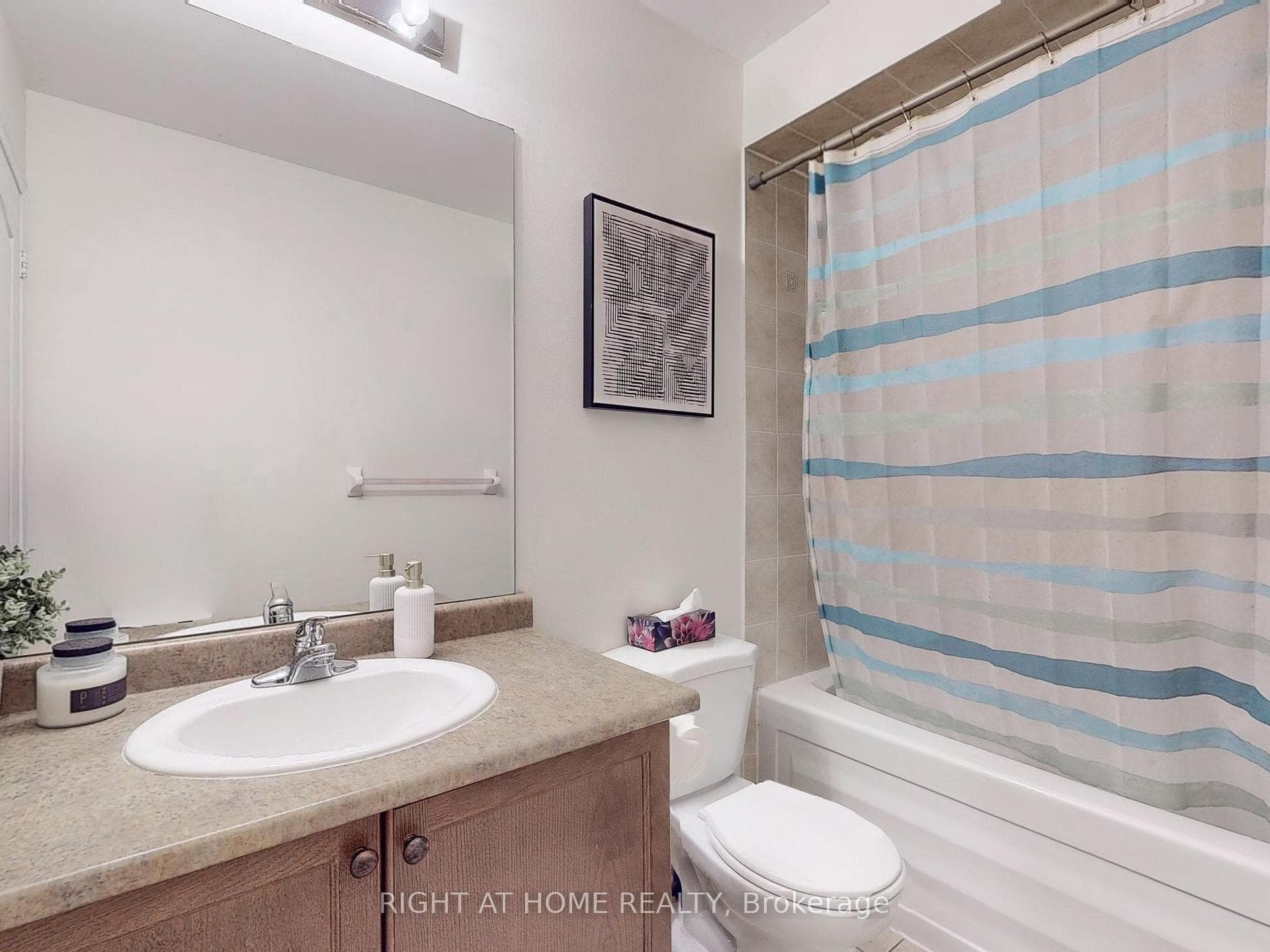 18 Brind-Sheridan Court photo 30