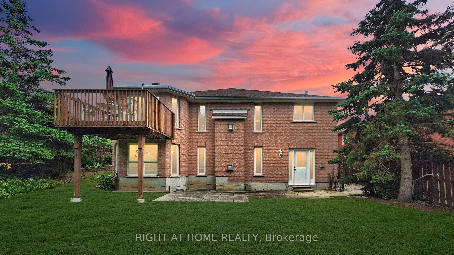 119 Grace Crescent photo 31