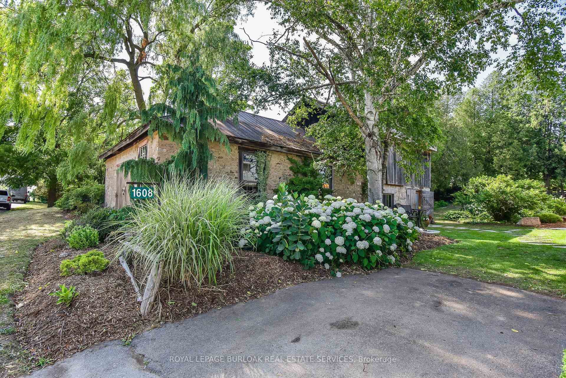 1608 Clyde Road photo 31