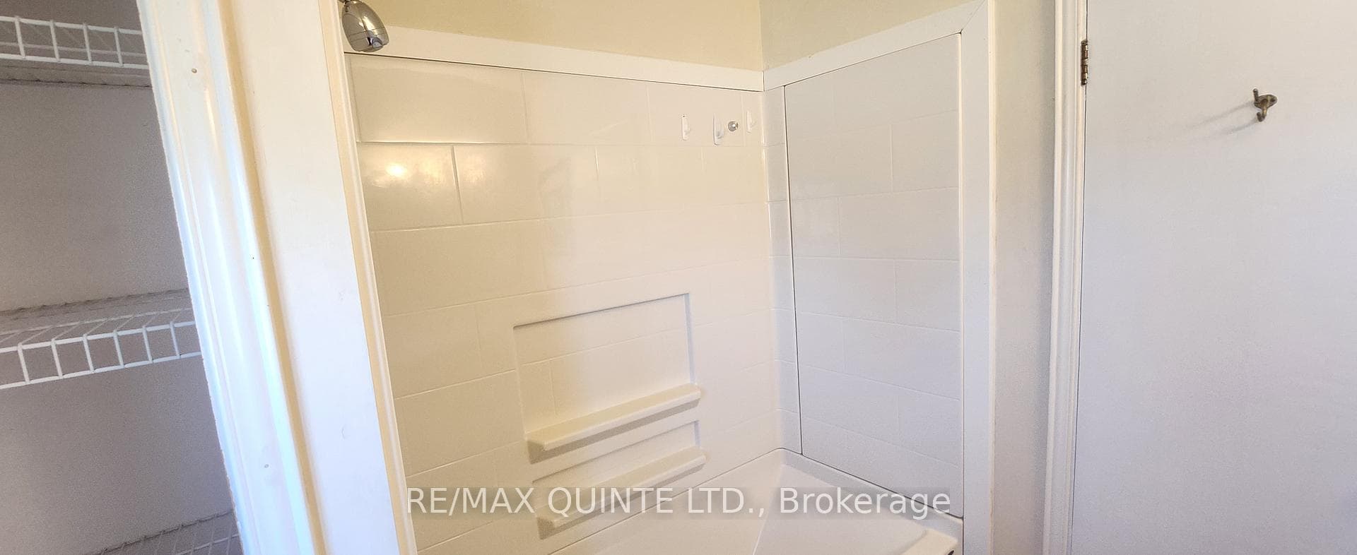12 Wedgewood Road photo 24