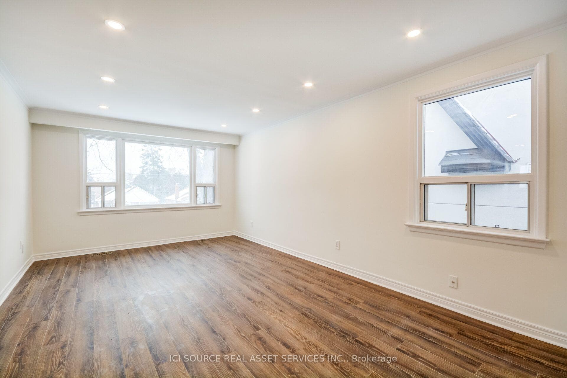 58 Burlingame Road Unit 3 photo 21