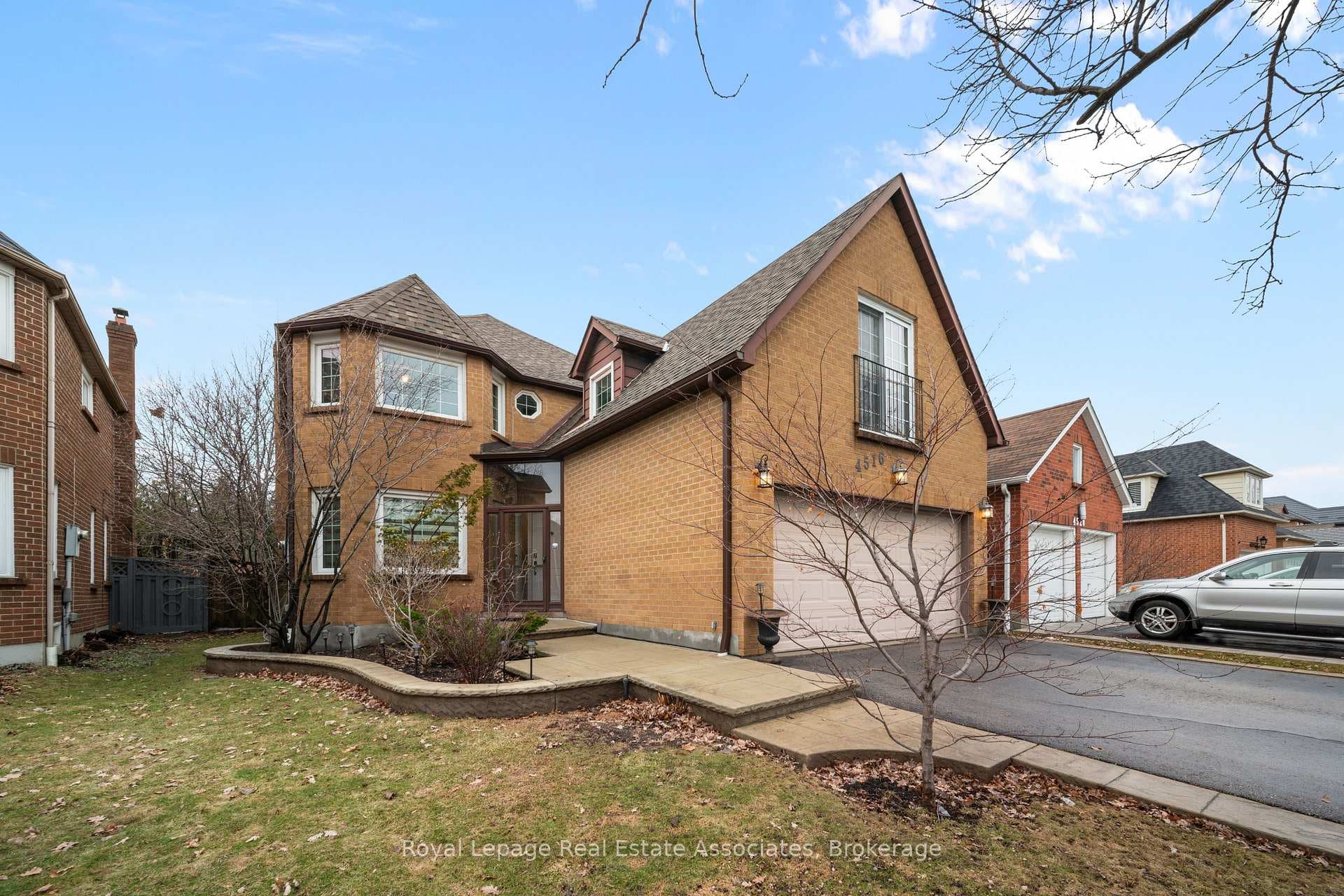 4516 Gullfoot Circle photo 2