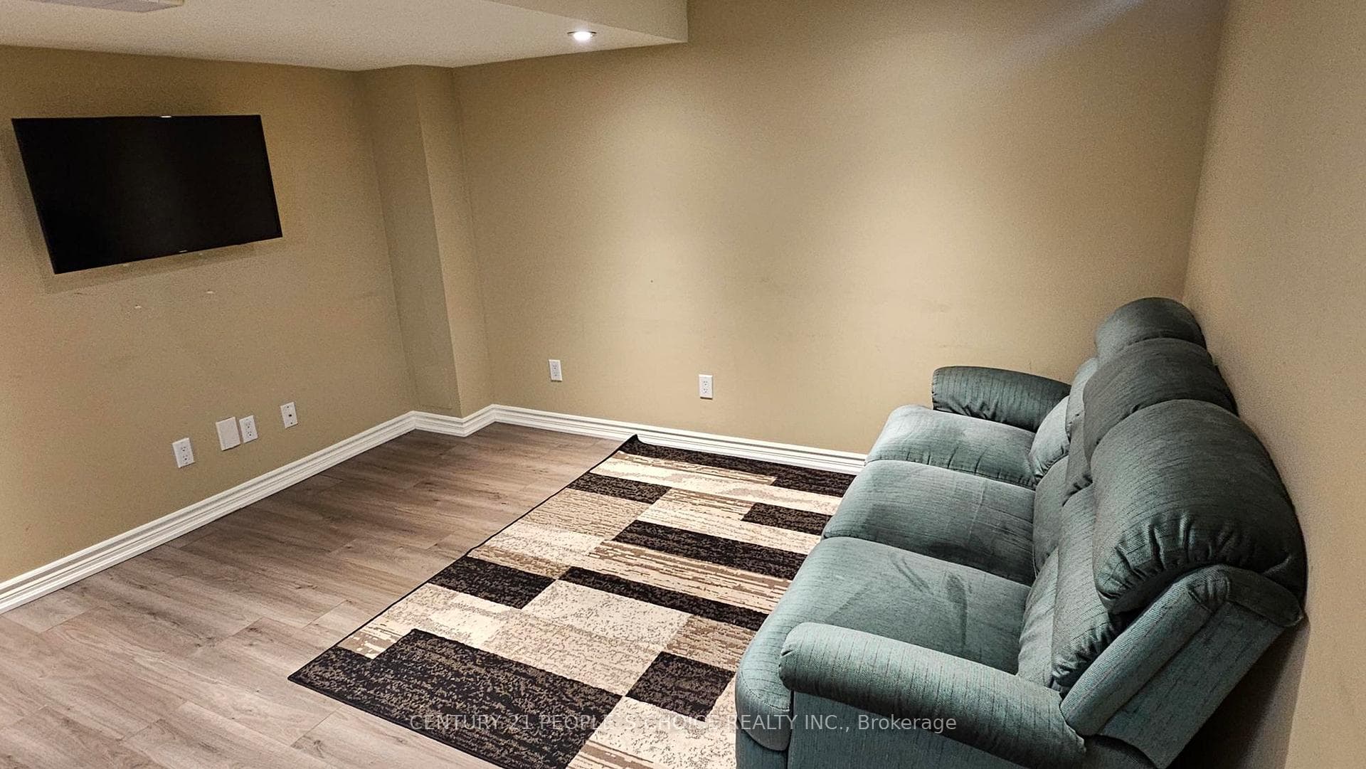 664 Porter Way photo 27