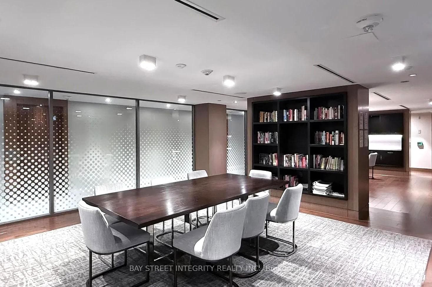 15 Queens Quay Unit 2708 photo 22